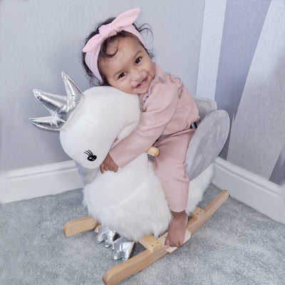 HOMCOM Kids Children Rocking Horse Plush Ride On Swan w/ Sound Wood Base Seat Safety Belt Toddler Baby Toy Rocker 18 - 36 Months 
