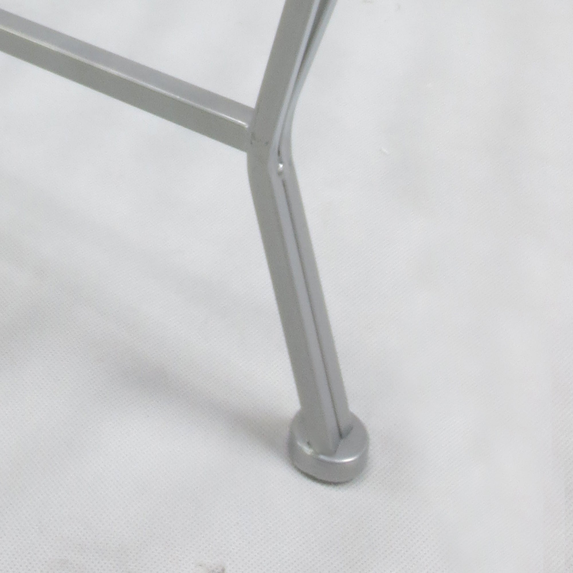 Outsunny Outdoor Garden Metal Round Tree Bench Seat Diameter 160cm Height 90cm Silver 