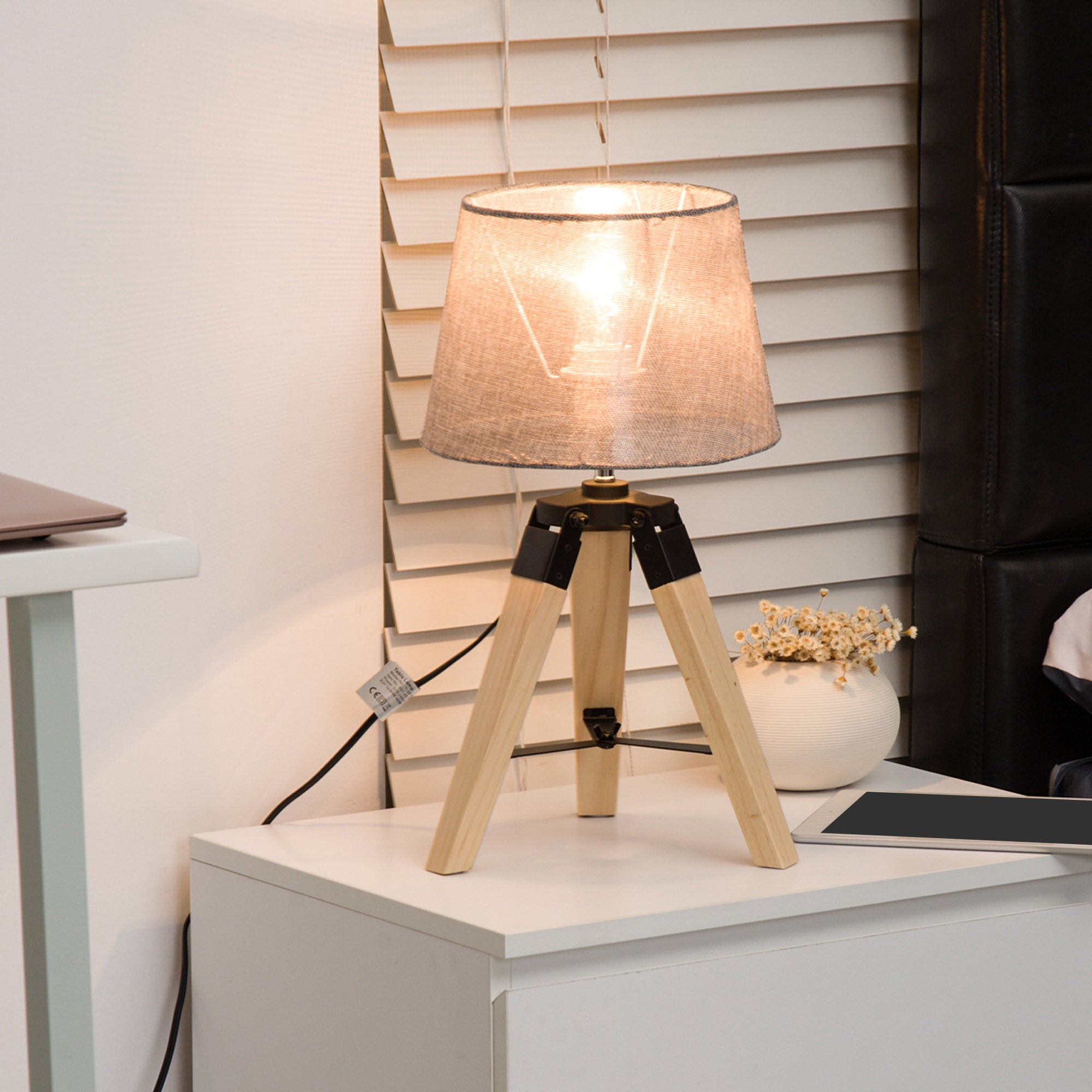 HOMCOM Wooden Tripod Table Lamp for Side, Desk or End Table with E27 Bulb Base（Grey Shade） 