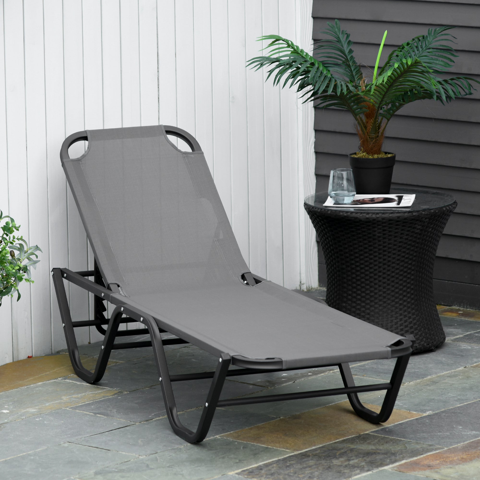Outsunny Sun Lounger Relaxed Recliner with 5-Position Adjustable Backrest Aluminium Frame for Pool, Sun Bathing, Grey 