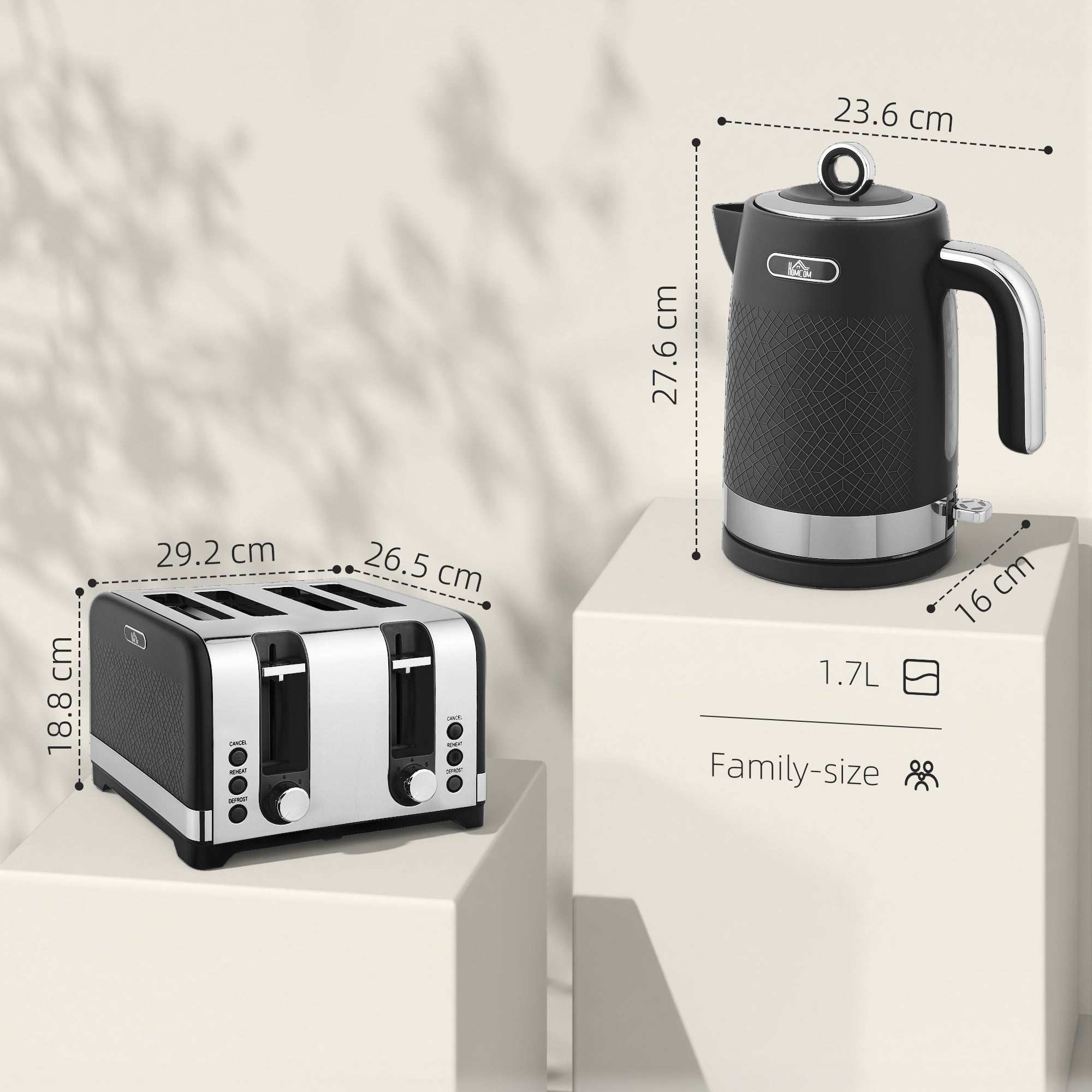 HOMCOM Sleek Textured Kettle and Four-Slice Toaster Set - Black 