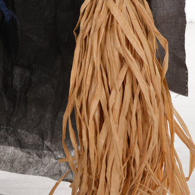 HOMCOM 6'2" Witch with Broomstick Halloween Animatronic, with Glowing Eyes 