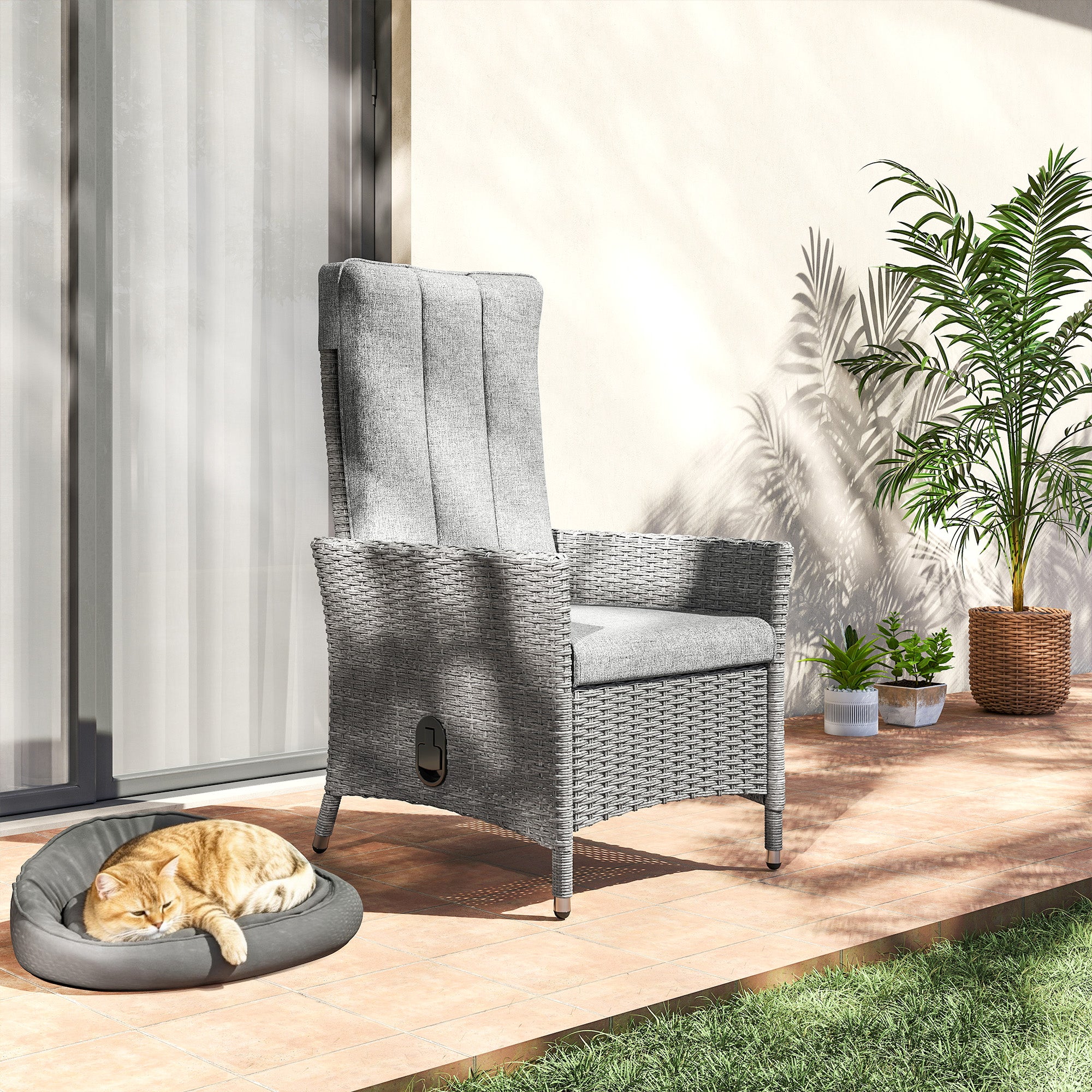 Outsunny 105°-150° Reclining Rattan Chair - Light Grey 