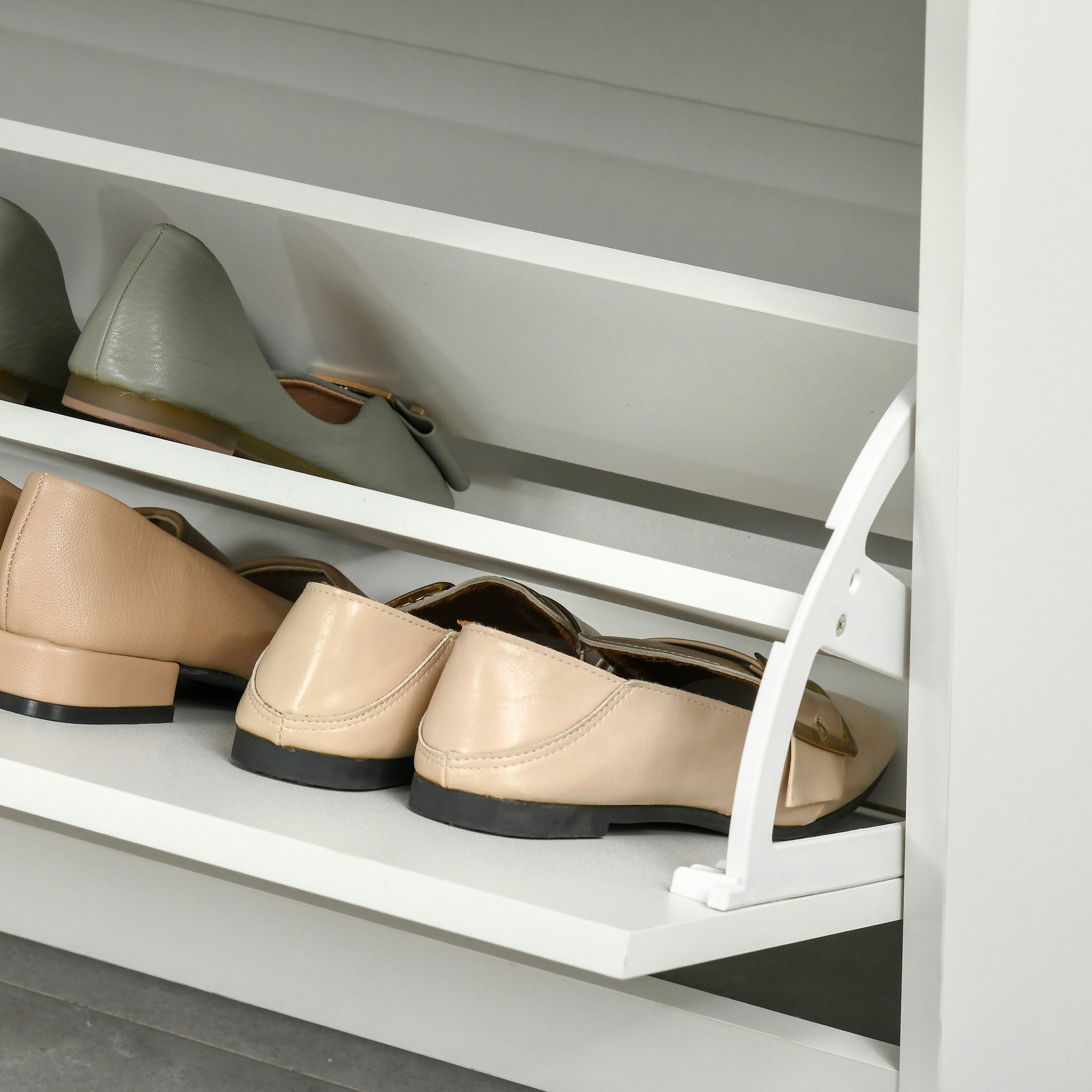 HOMCOM Shoe Cabinet, Slim Shoe Storage Cabinet with Drawer, 2 Flip-up Doors and Adjustable Shelf, Narrow Shoe Cupboard for 16 Pairs of Shoes for Entryway, Hallway, White 