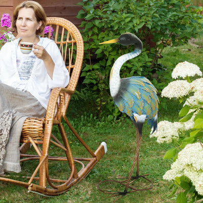 Outsunny Heron Garden Statue, Standing Garden Ornament, Metal Garden Gift with Stakes, 28 x 17 x 63 cm, Multi-Colour 