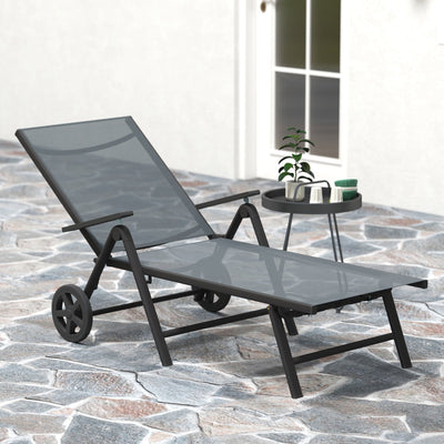 Outsunny Folding Sun Lounger with Wheels, 5-Position Adjustable Garden Chaise Lounge Sunbed with Armrests, Metal Frame Outdoor Portable Reclining Chair for Beach, Porch, Grey 