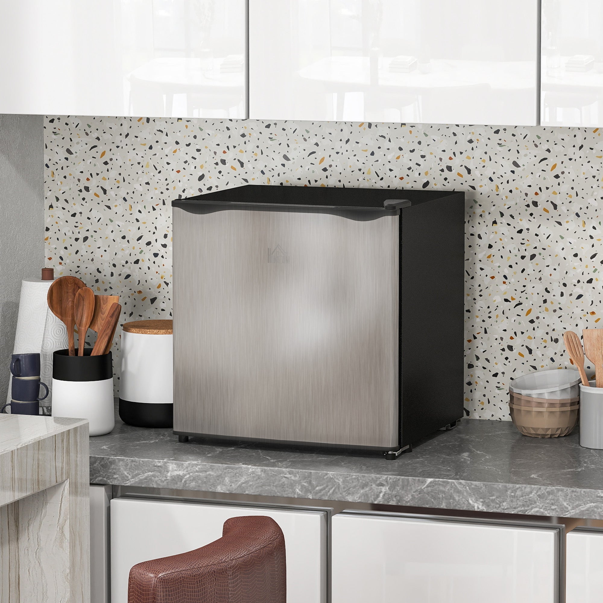 HOMCOM 35L Mini Freezer, -24℃ to -14℃ Temperature - Silver Tone 