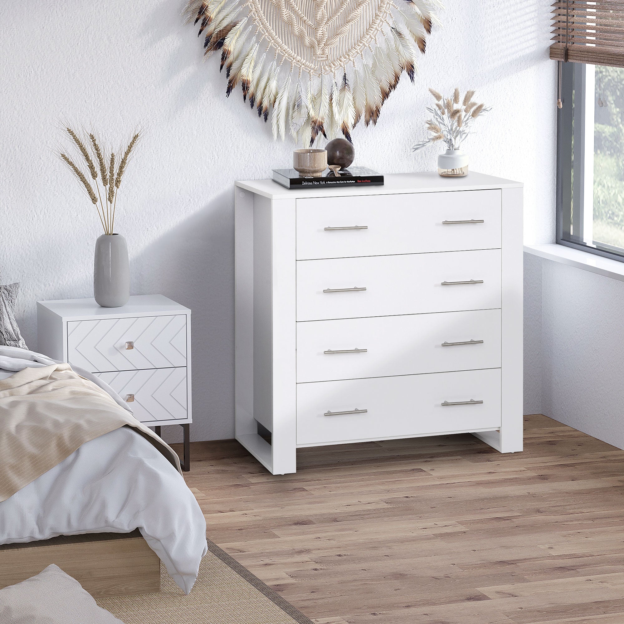 HOMCOM Chest Of 4 Drawers Storage Cabinet Bedroom Clothes w/Metal Handles Base Freestanding Unit Furnishing Living Room White 