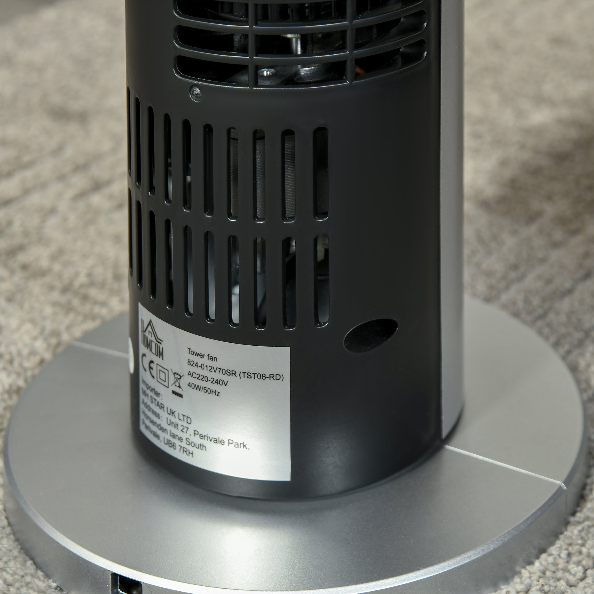 HOMCOM 31" Oscillating Tower Fan with Remote Control, 7.5H Timer, 3 Speed 3 Modes, Electric Floor Standing Cooling Fan for Home Bedroom Office, Silver 