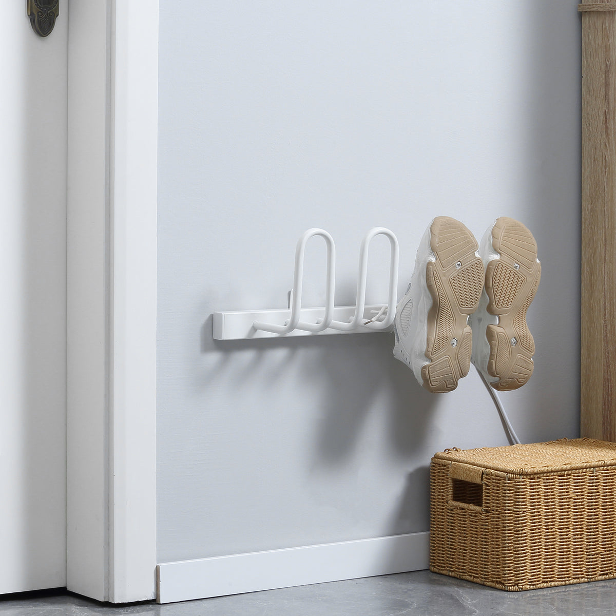 HOMCOM 2 Pairs Electric Shoe Dryer, Wall Mounted Shoe Warmers with Constant Temperature for Boots, Leather Shoes, Socks, White 