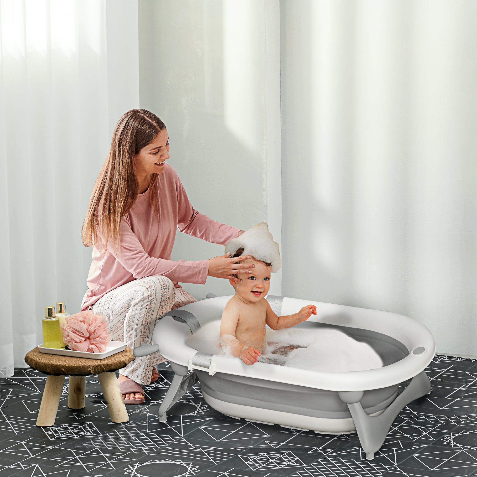 HOMCOM Foldable Baby Bathtub Set, Collapsible Bath Tub with Thermostatic Water Plug, Non-Slip Support, Cushion Pad, Drain Plugs, for Newborn to 3 Years - Offwhite 