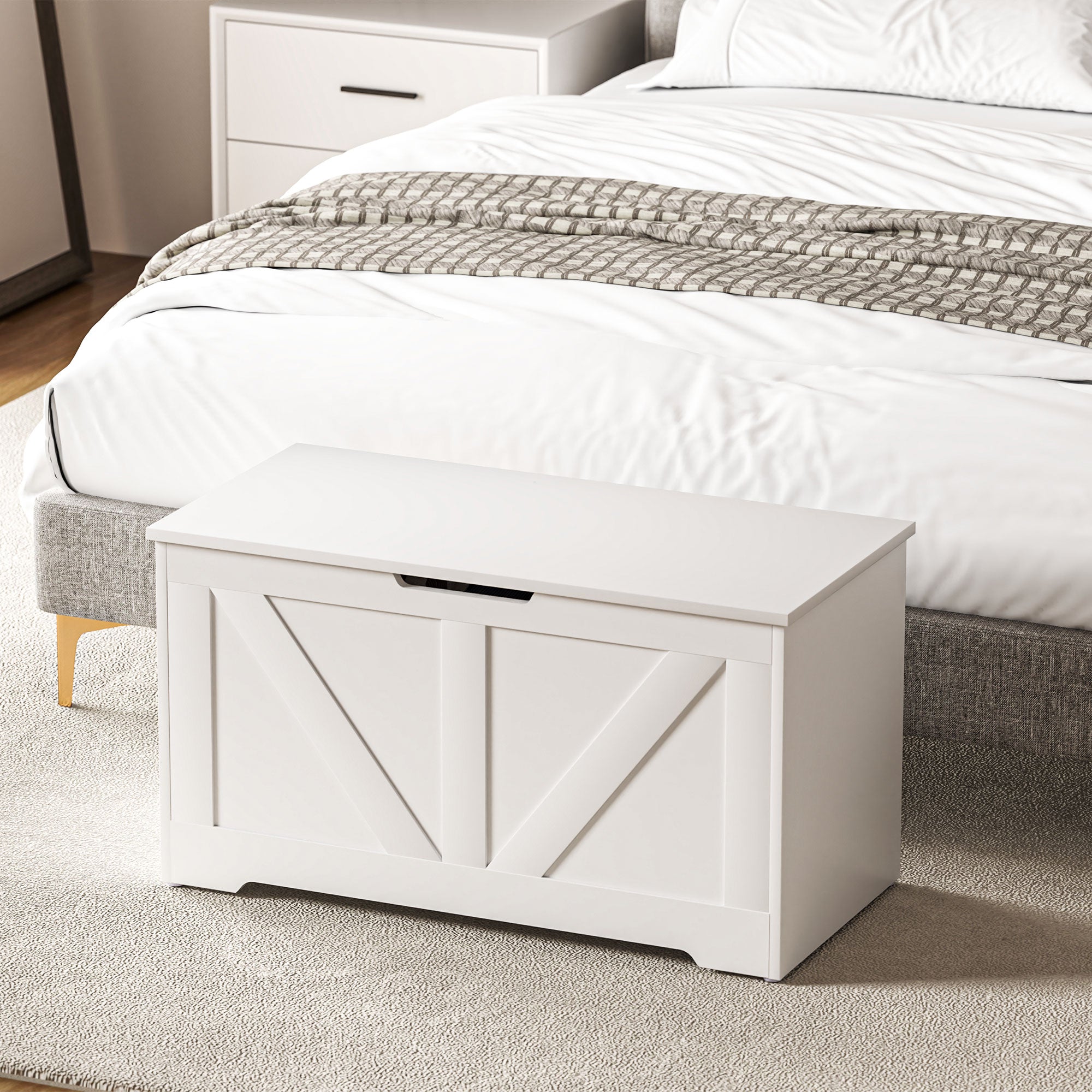 HOMCOM 100L Home Storage Box, with Safety Hinges - White Wood-Effect 