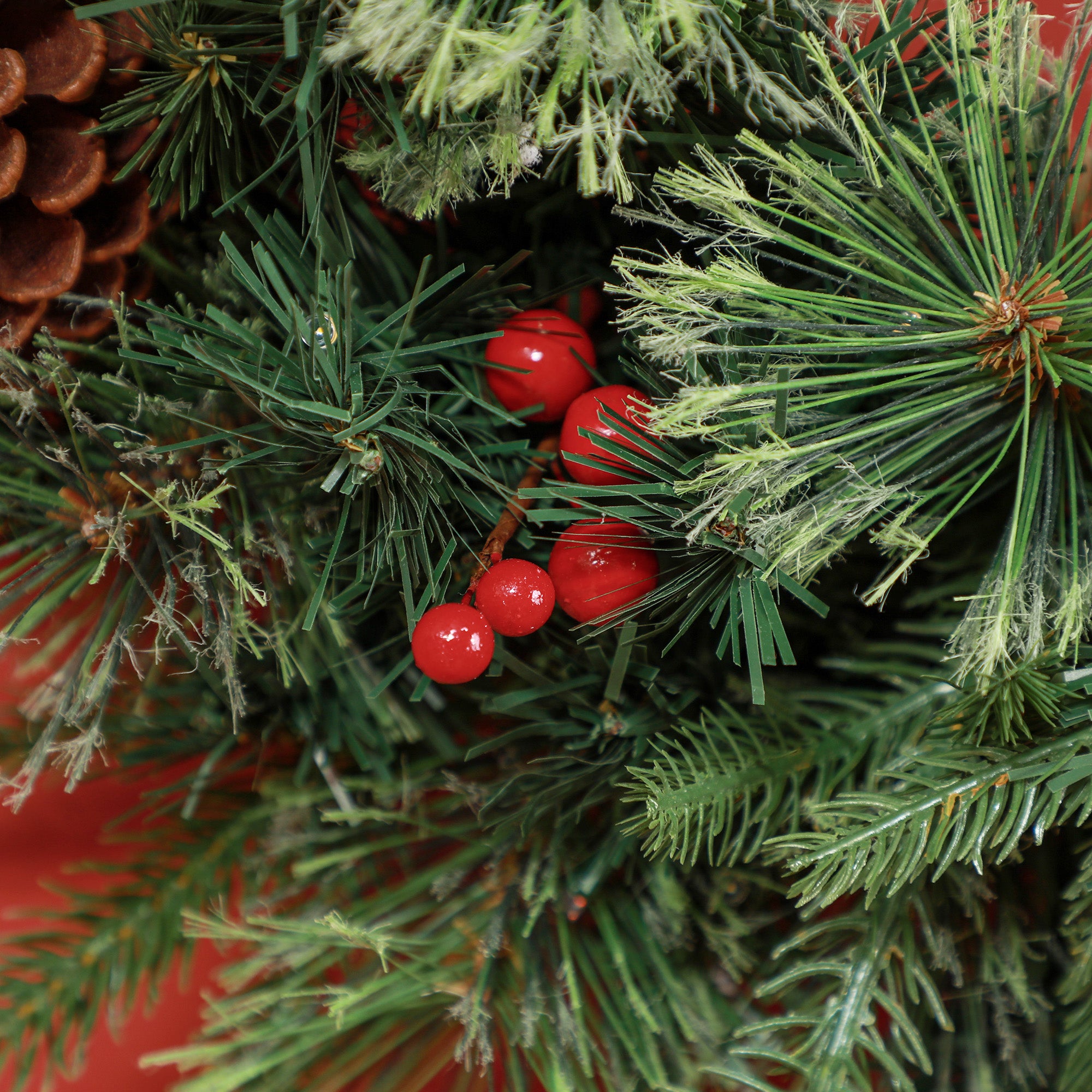 HOMCOM 60" Cone and Berry Christmas Wreath, with LED Lights