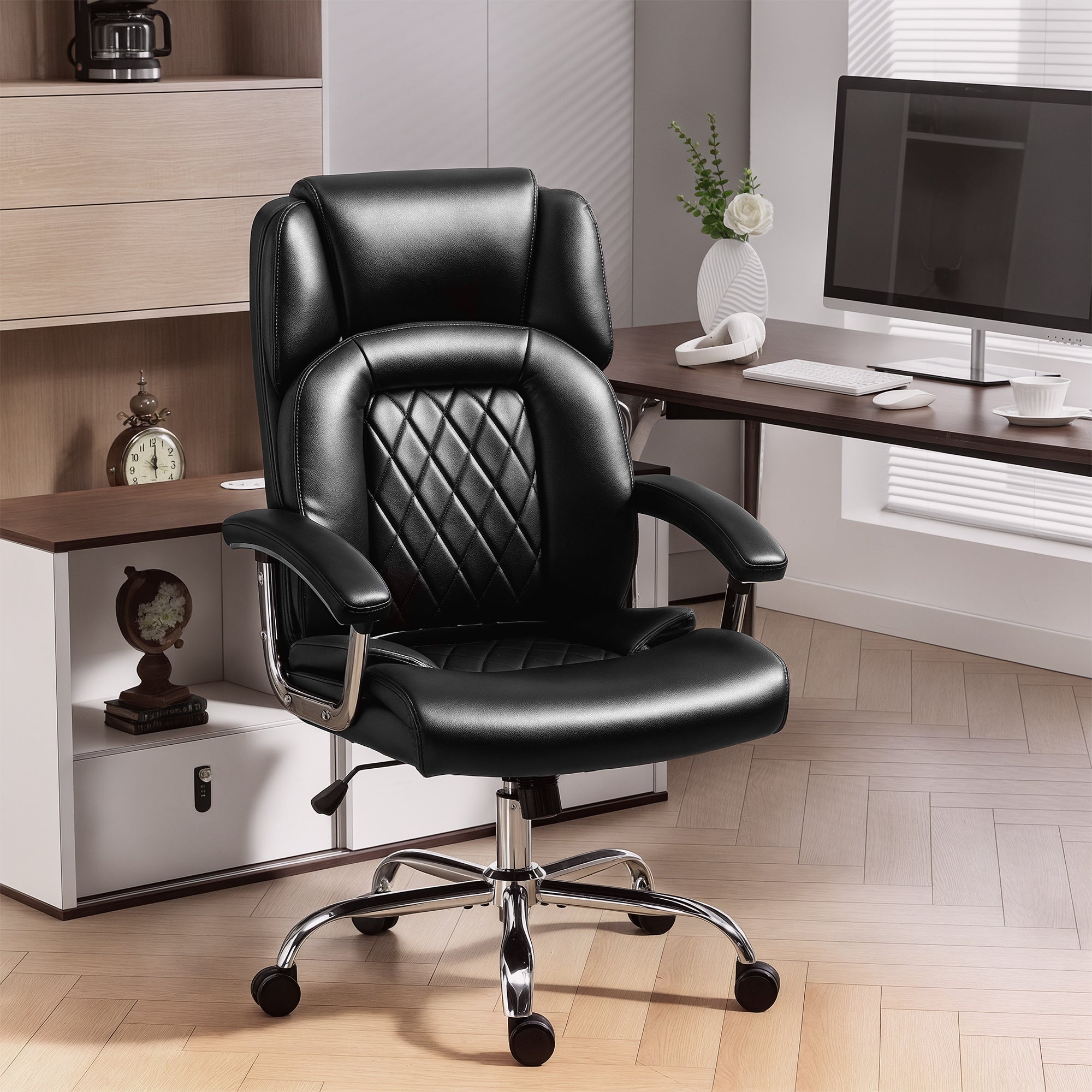 HOMCOM Big and Tall Office Chair 180kg with Spring Cushion, PU Leather - Black 