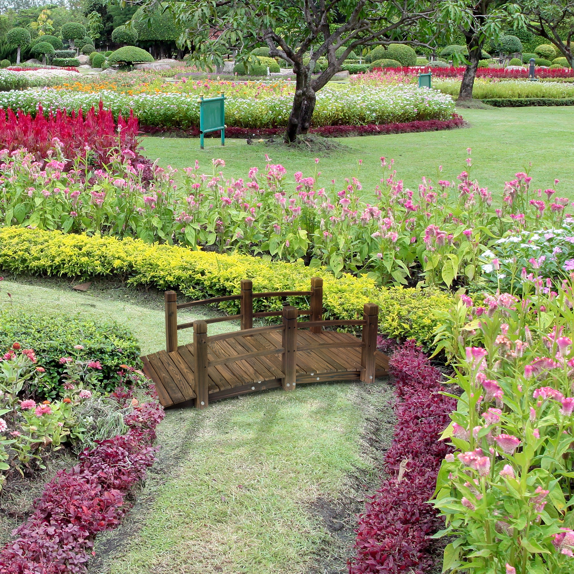 Outsunny 1.5M Wooden Garden Bridge Lawn Décor Stained Finish Arc Outdoor Pond Walkway w/ Railings Water Yard Decoration 