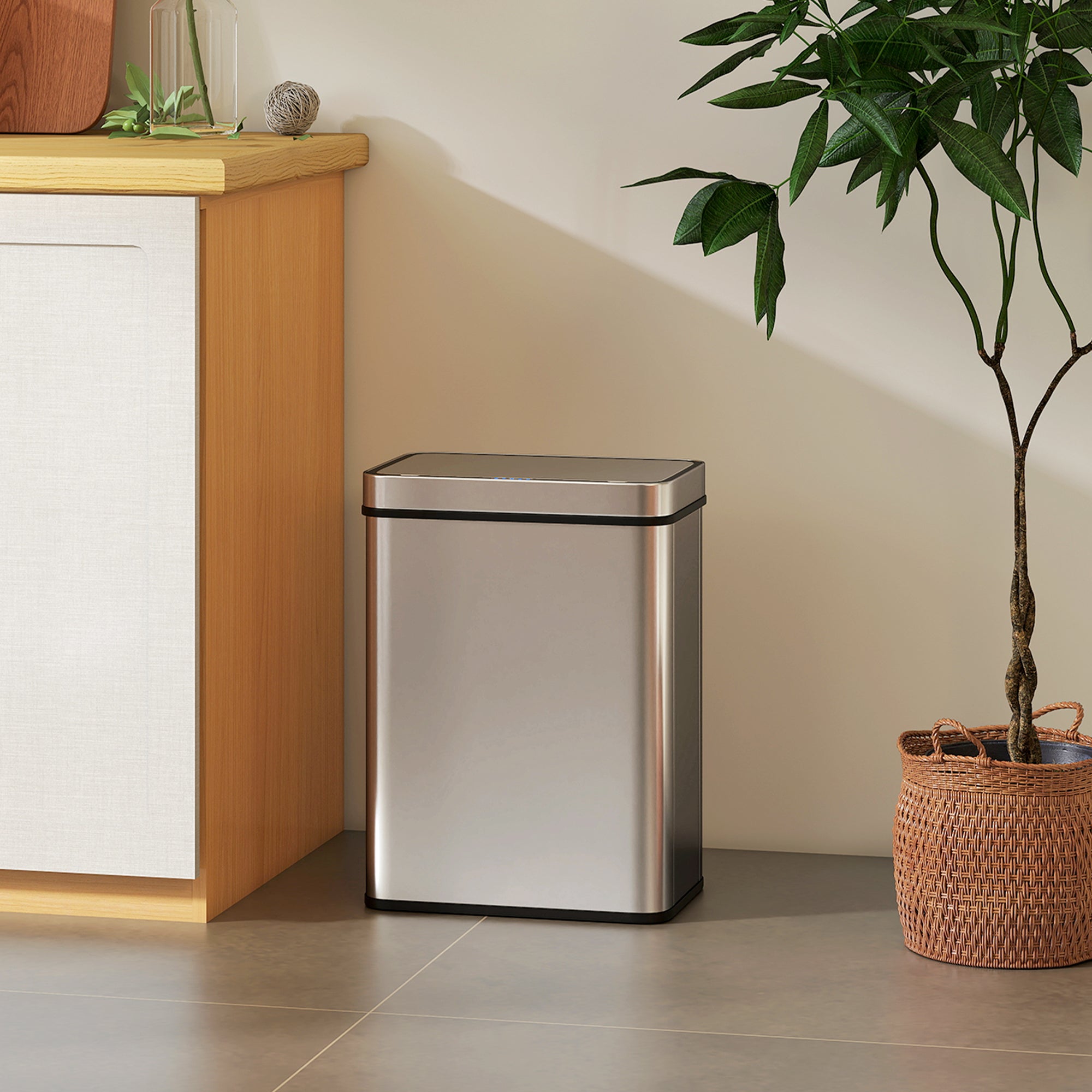 HOMCOM 50 L Sensor Can,  Sensor Bin with Soft-Close Lid, Fingerprint-Proof Stainless Steel, Silver Tone 