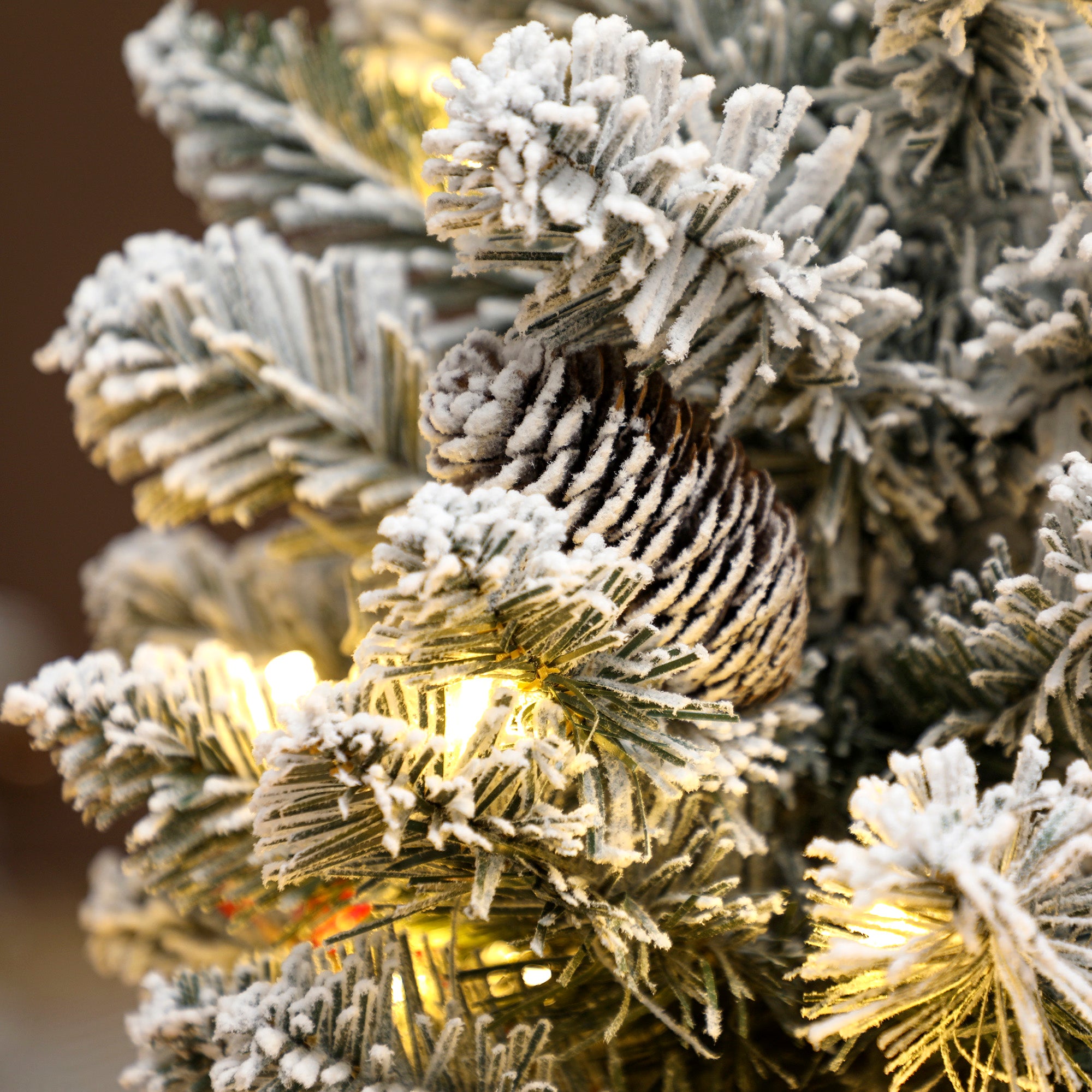 HOMCOM 60 cm Prelit Small Christmas Tree with 35 LED Lights, Snow Flocked Tabletop Mini Xmas Tree with 72 Dense Branches, Pine Cones, Berry Clusters and Linen Cover Base, Battery Operated, Green