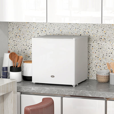 HOMCOM 35L Mini Freezer, -24℃ to -14℃ Temperature - White 