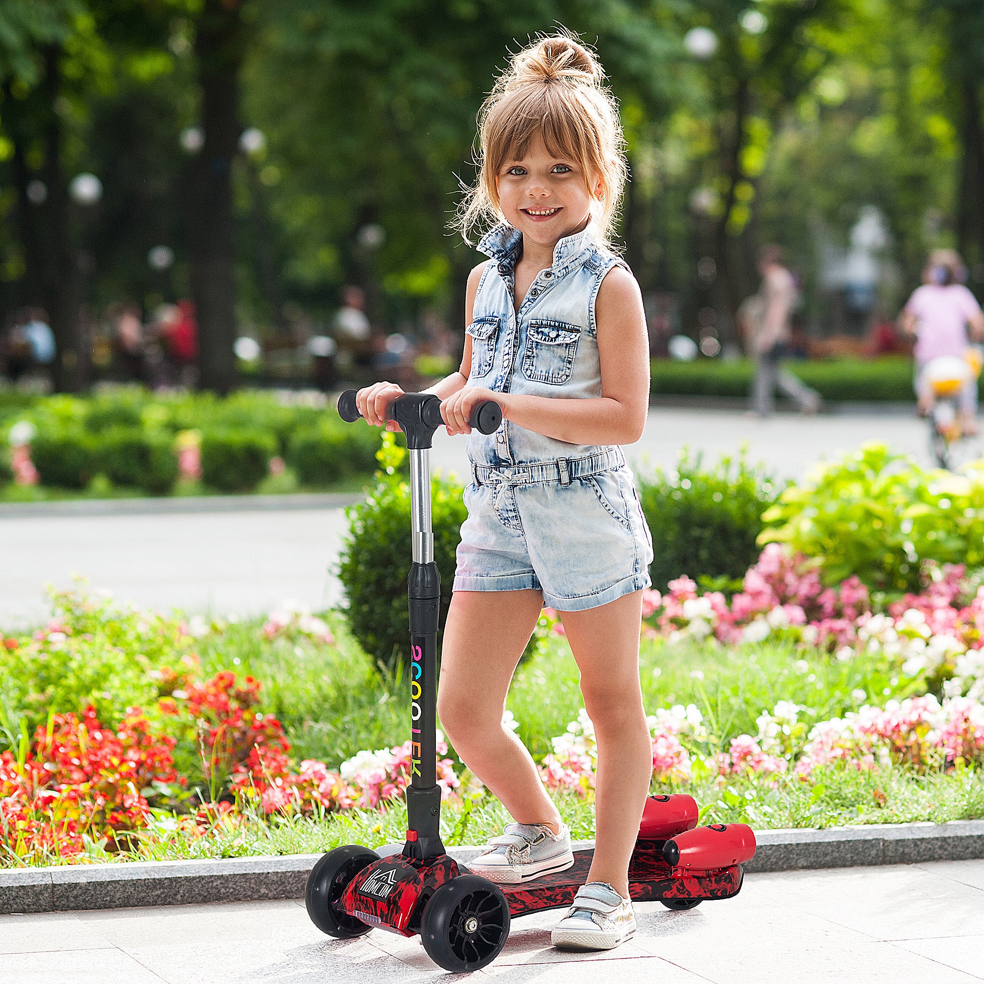 HOMCOM Kids Scooter, 3 Wheel Foldable Kick Scooter Adjustable Height w/ Flashing Wheels, Music, Water Spray for 3-6 Years, Red 