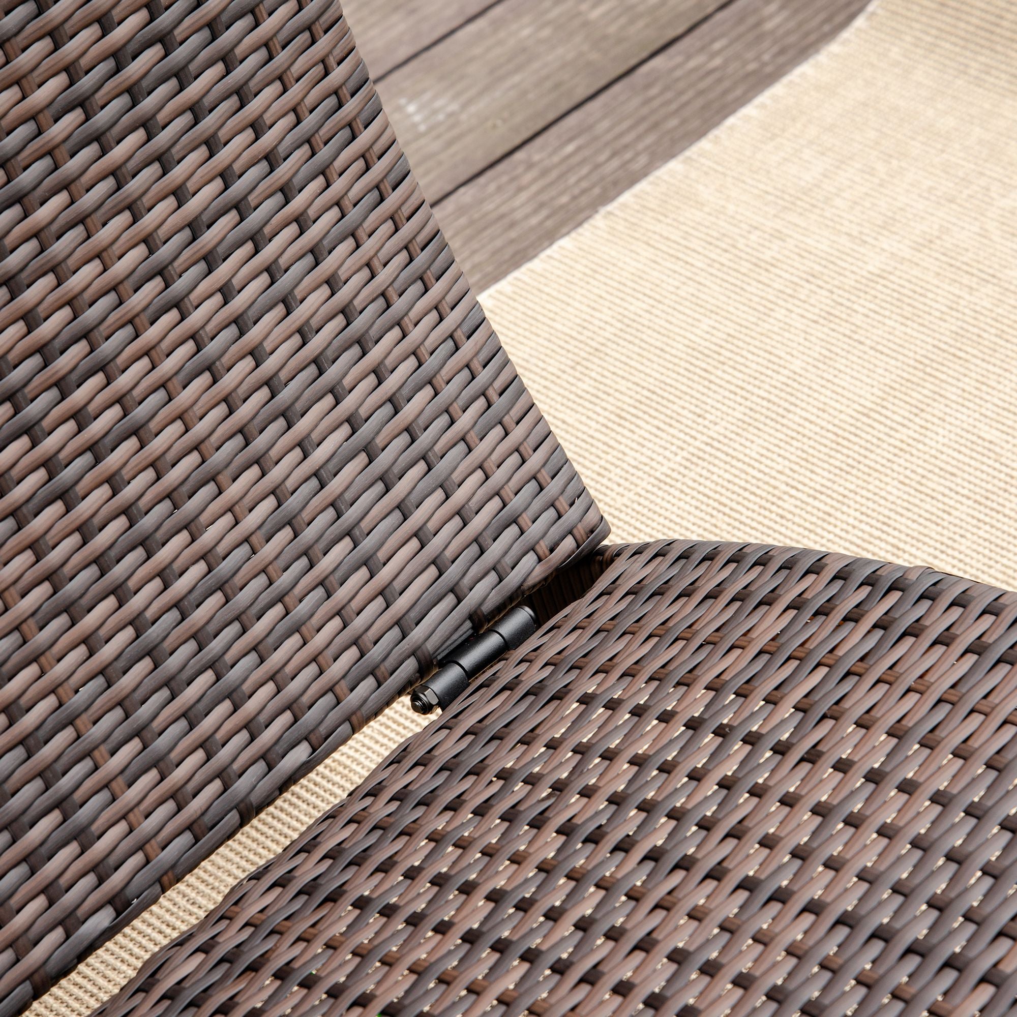 Outsunny Outdoor Foldable PE Rattan Sun Lounger with Soft Padded Cushion, Ergonomic Curved Design Sun Bed for Garden, Balcony, Garden, Brown 