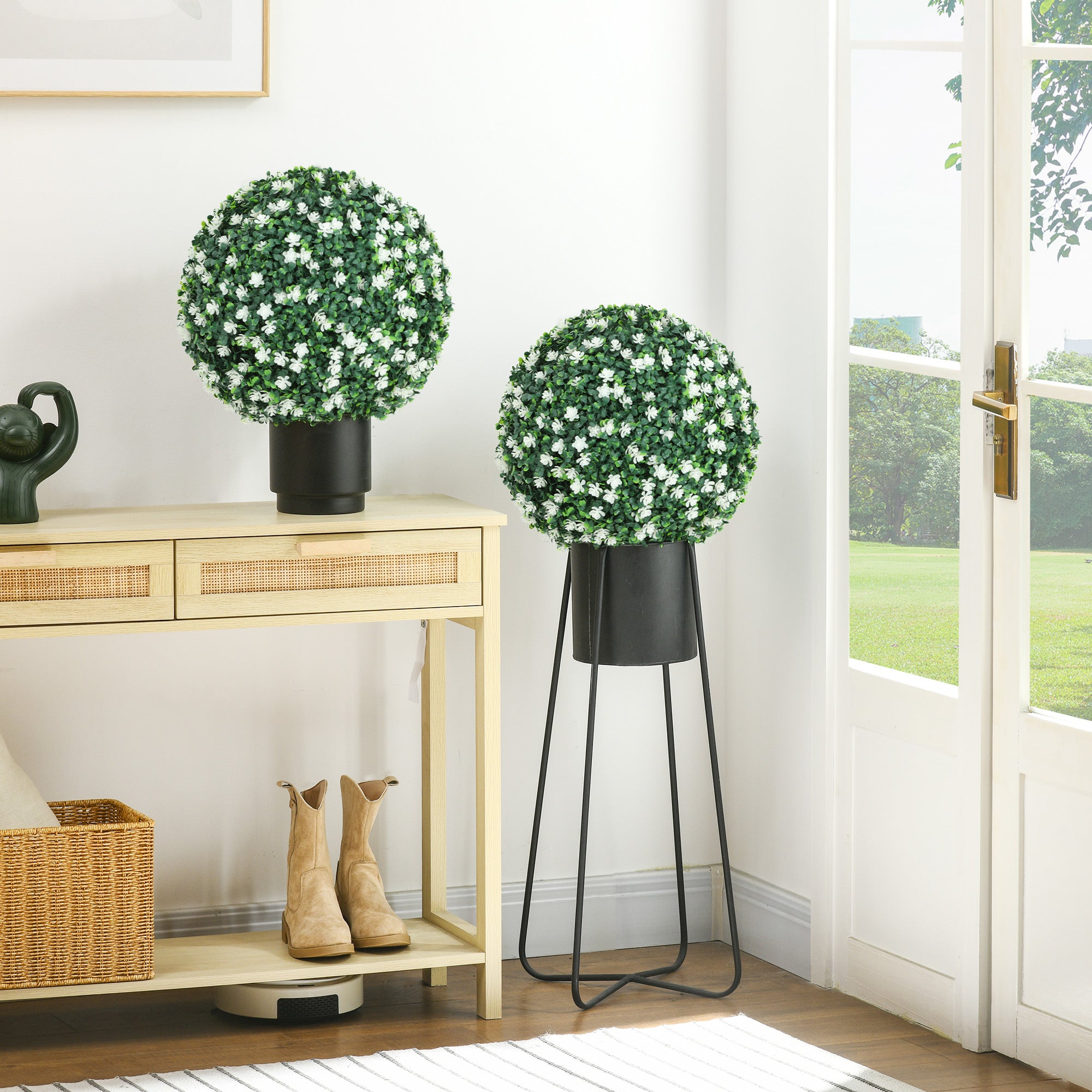 HOMCOM Set of Two Artificial Boxwood Balls Plants - White 
