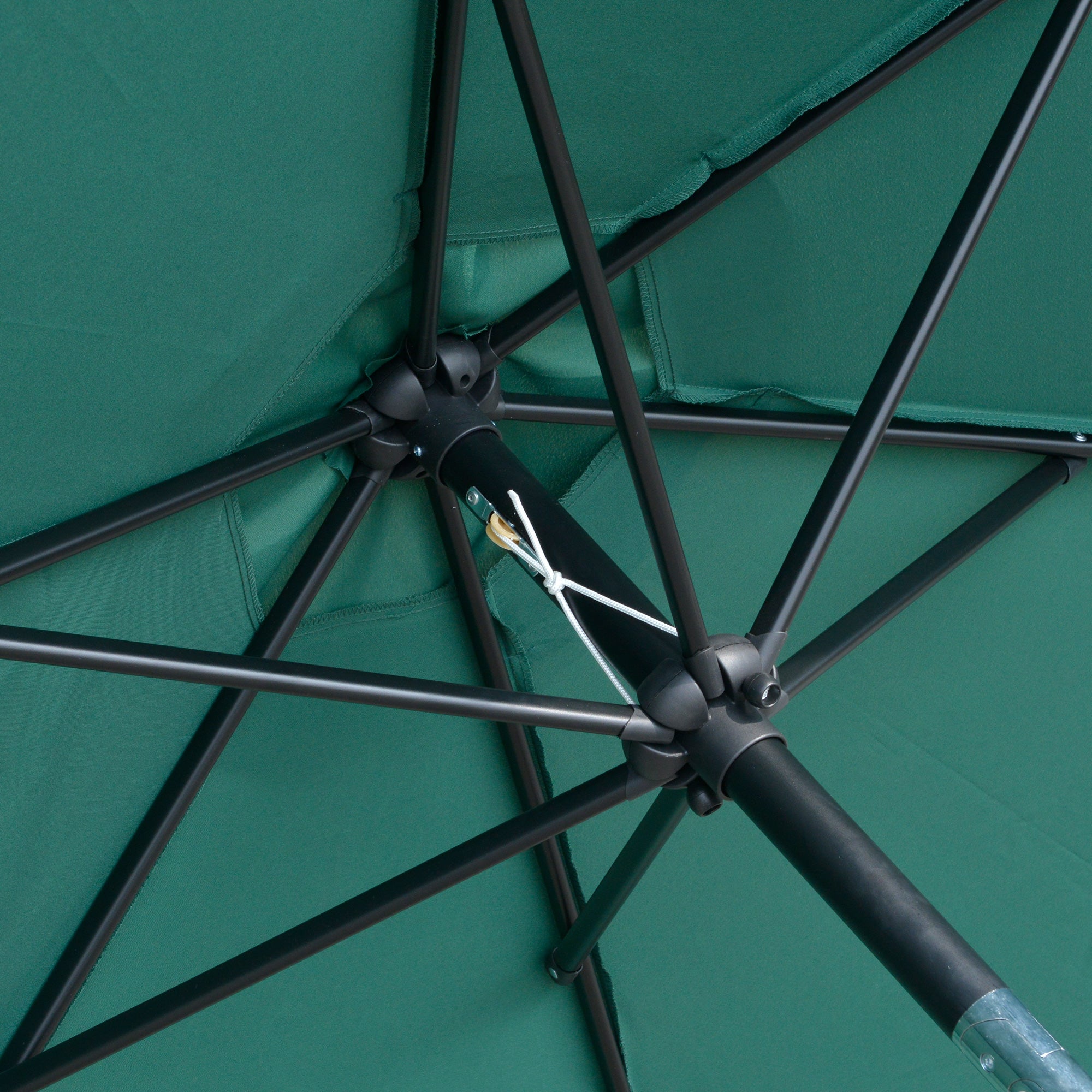 Outsunny 2.6M Garden Parasol Umbrella with Tilt and Crank, Outdoor Sun Parasol Sunshade Shelter with Aluminium Frame, Green 