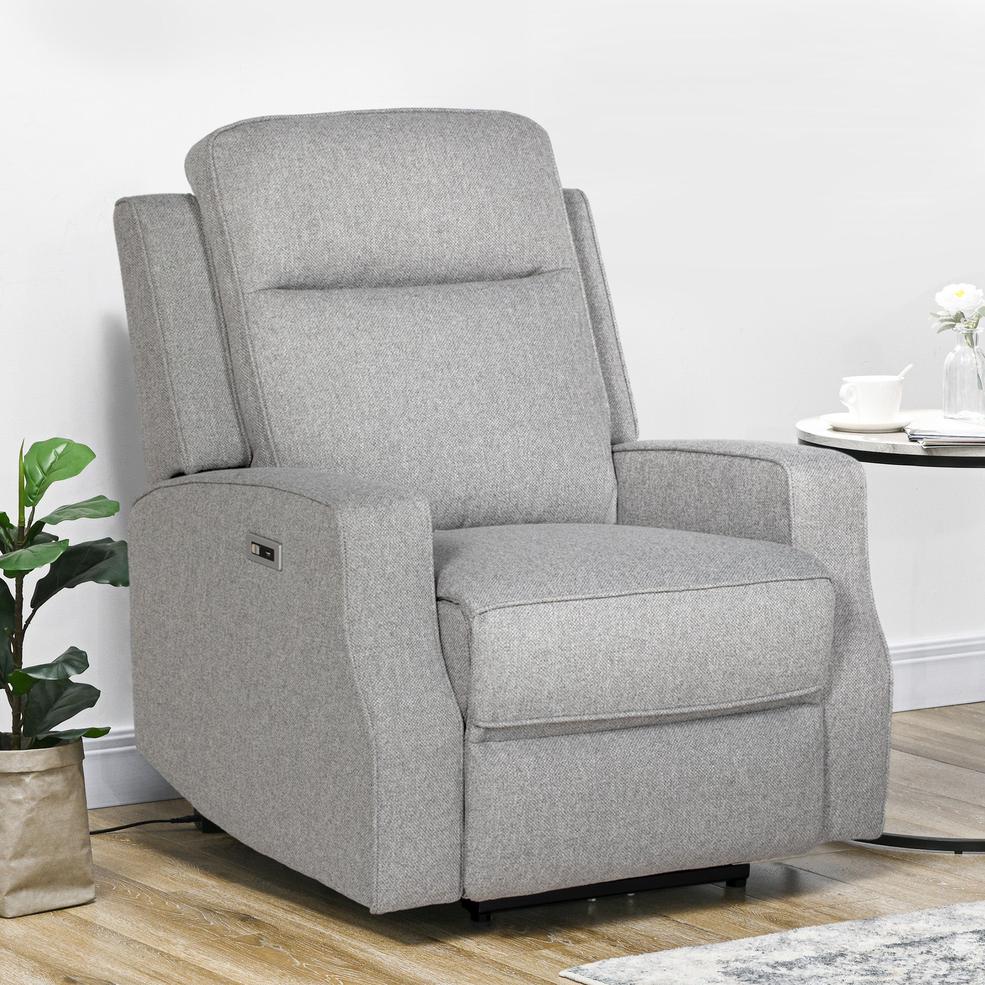 HOMCOM 150\'c2\'b0 Electric Reclining Chair, with USB port and Footrest - Grey