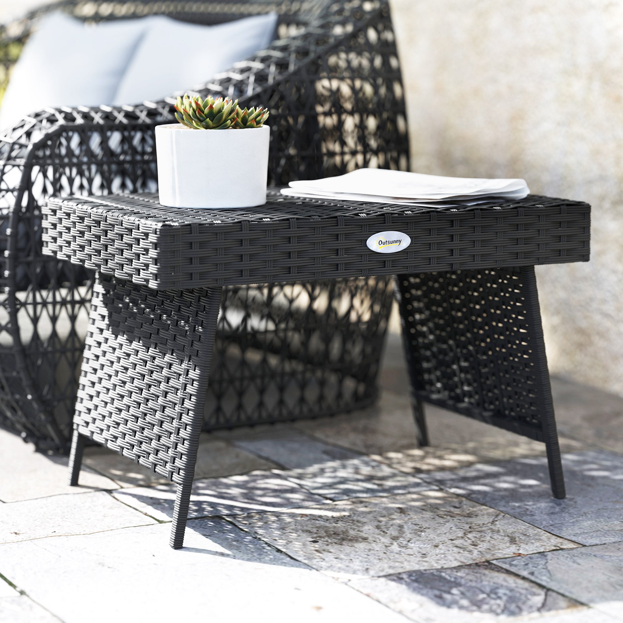 Outsunny Foldable Outdoor Side Table, Rattan Garden Coffee Table with Steel Frame, Space Saving Bistro Garden Furniture for Patio, Balcony, 60 x 41 x 41 cm, Black 