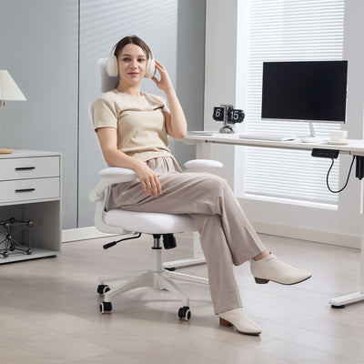 Vinsetto Multi-Adjustable Office Chair, with Lumbar Support, Headrest and Mesh Back - White 