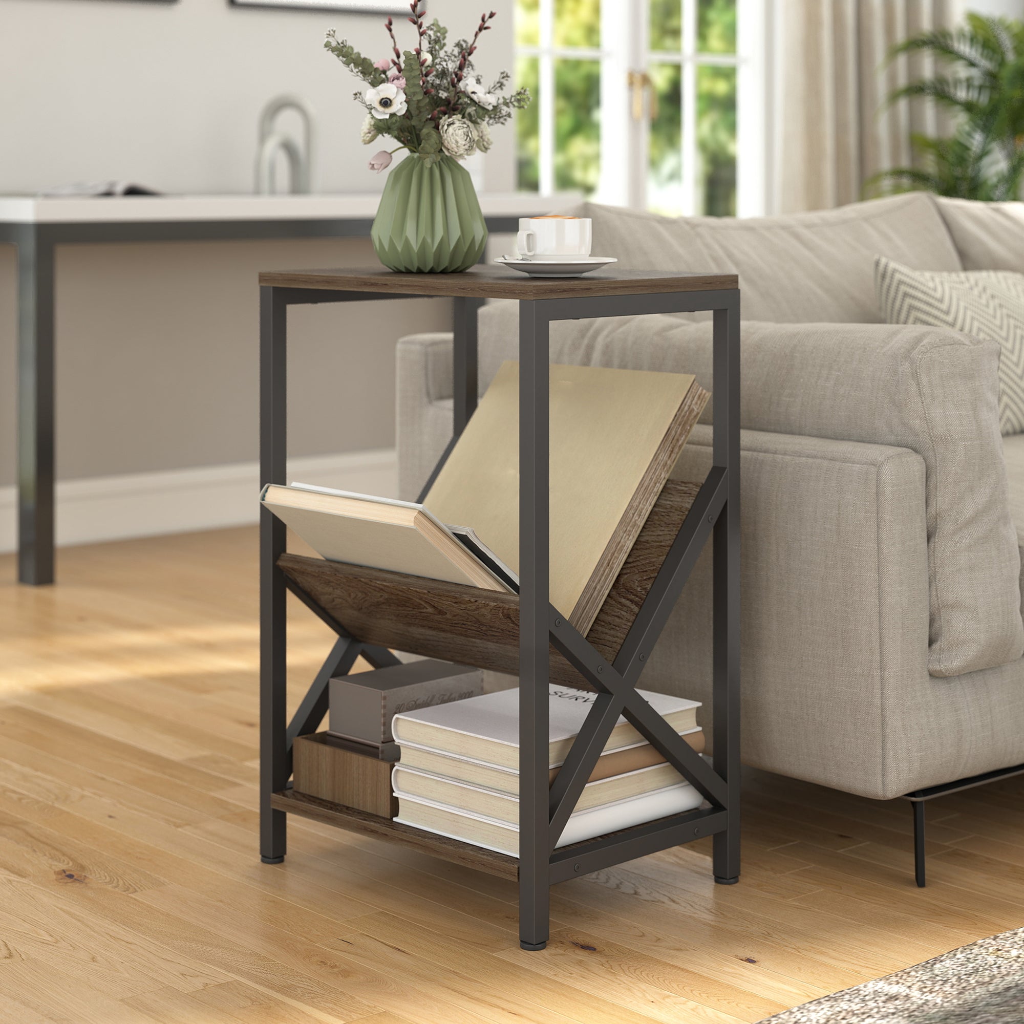 HOMCOM Narrow Side Table, End Table with 3-Tier Storage, V-Shaped Magazine Holder for Living Room, Bedroom, 40 x 30 x 61cm, Oak 