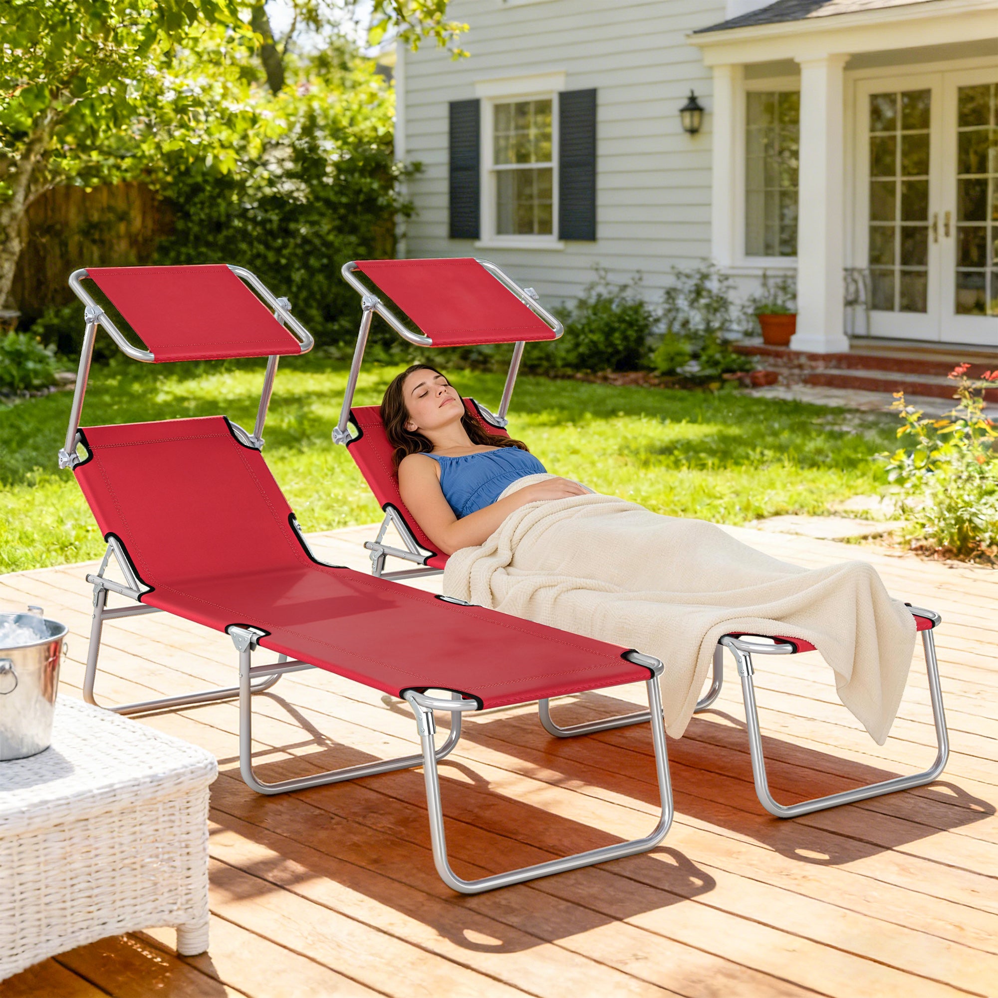 Outsunny Outdoor Foldable Sun Lounger Set of 2, 4 Level Adjustable Backrest Reclining Sun Lounger Chair with Angle 