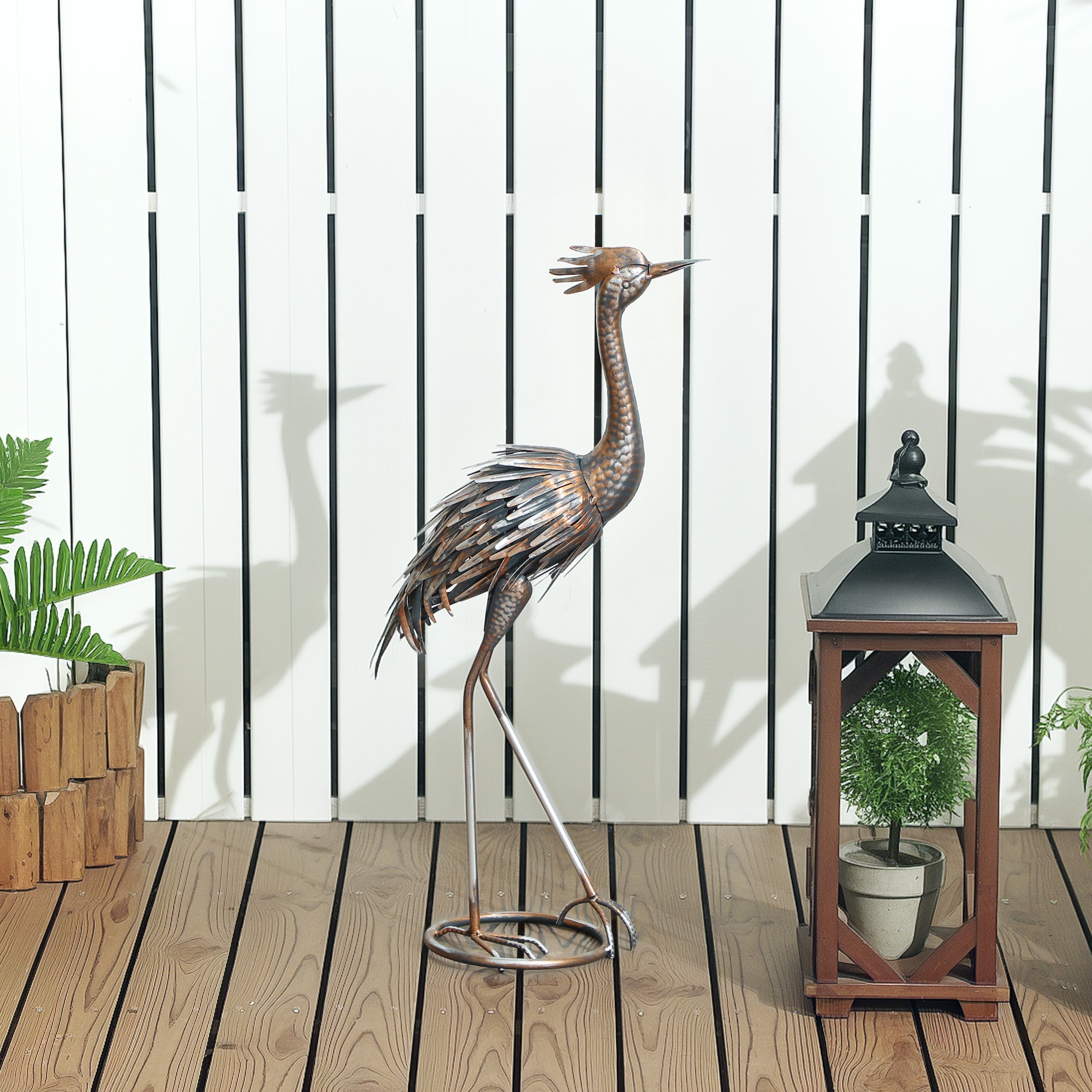 Outsunny Heron Garden Statue, Standing Garden Ornament, Metal Garden Gift with Stakes for Patio Pond Landscape Decoration, Silver Tone 