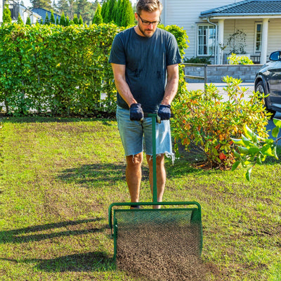 Outsunny Compost Spreader, 24" Peat Moss Spreader with Height Adjustable T Shaped Handle and Metal Mesh Basket, Garden Spreader for Seeding, Spreading Manure, Green 