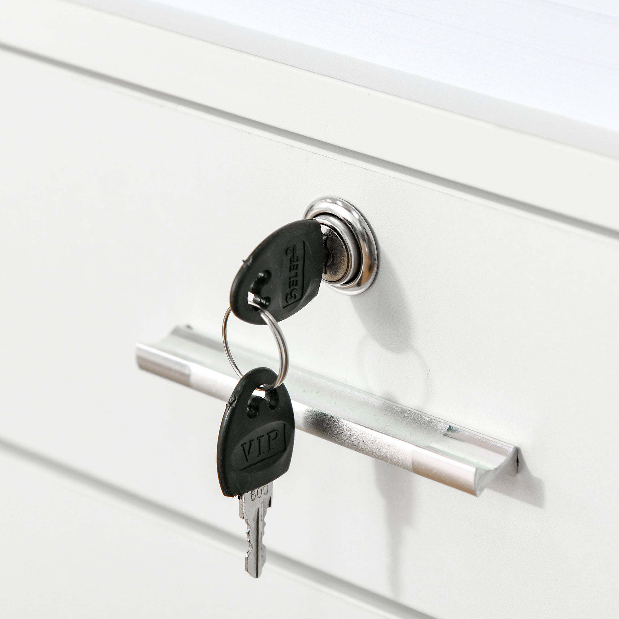 Vinsetto Lockable Two-Drawer Filing Cabinet, with Wheels - White 