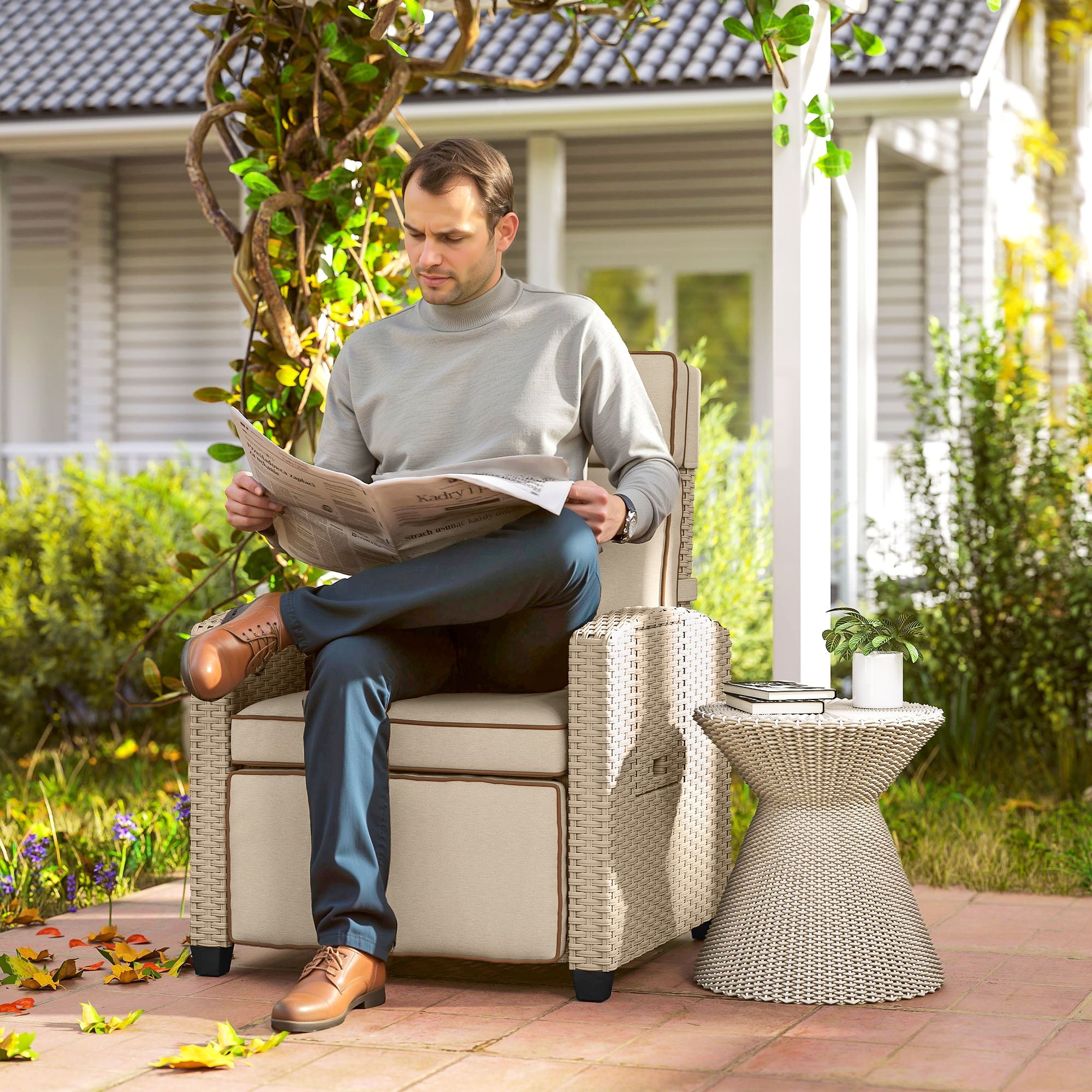 Outsunny Rattan Garden Recliner Chair, Adjustable Backrest Reclining Rattan Chair with Flip Table, Cushion and Footrest, Indoor Outdoor Lounge Reclining Sun Lounger for Patio, Yellow/Beige 