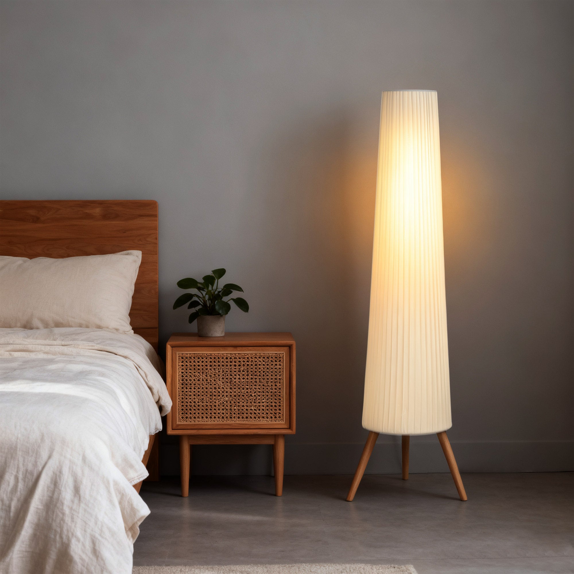 HOMCOM Dimmable Tripod Floor Lamp with Foot Switch, Nordic Standing Lamp with Fabric Shade, 153cm, White, White and Natural
