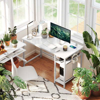 HOMCOM 120 x 60 cm Computer Desk with Power Outlets and Reversible Shelves - White 