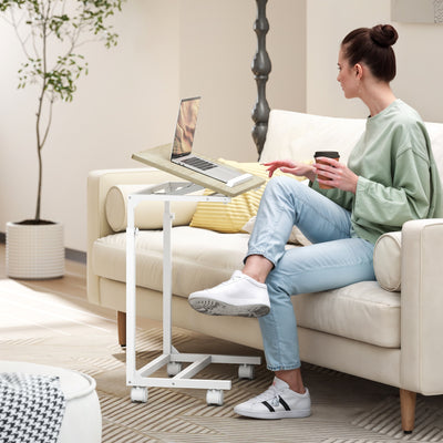 HOMCOM C-Shaped Sofa Side Table, Height Adjustable Overbed Table with Tilting Desktop, Mobile Laptop Desk for Living Room Bedroom, Oak and White 