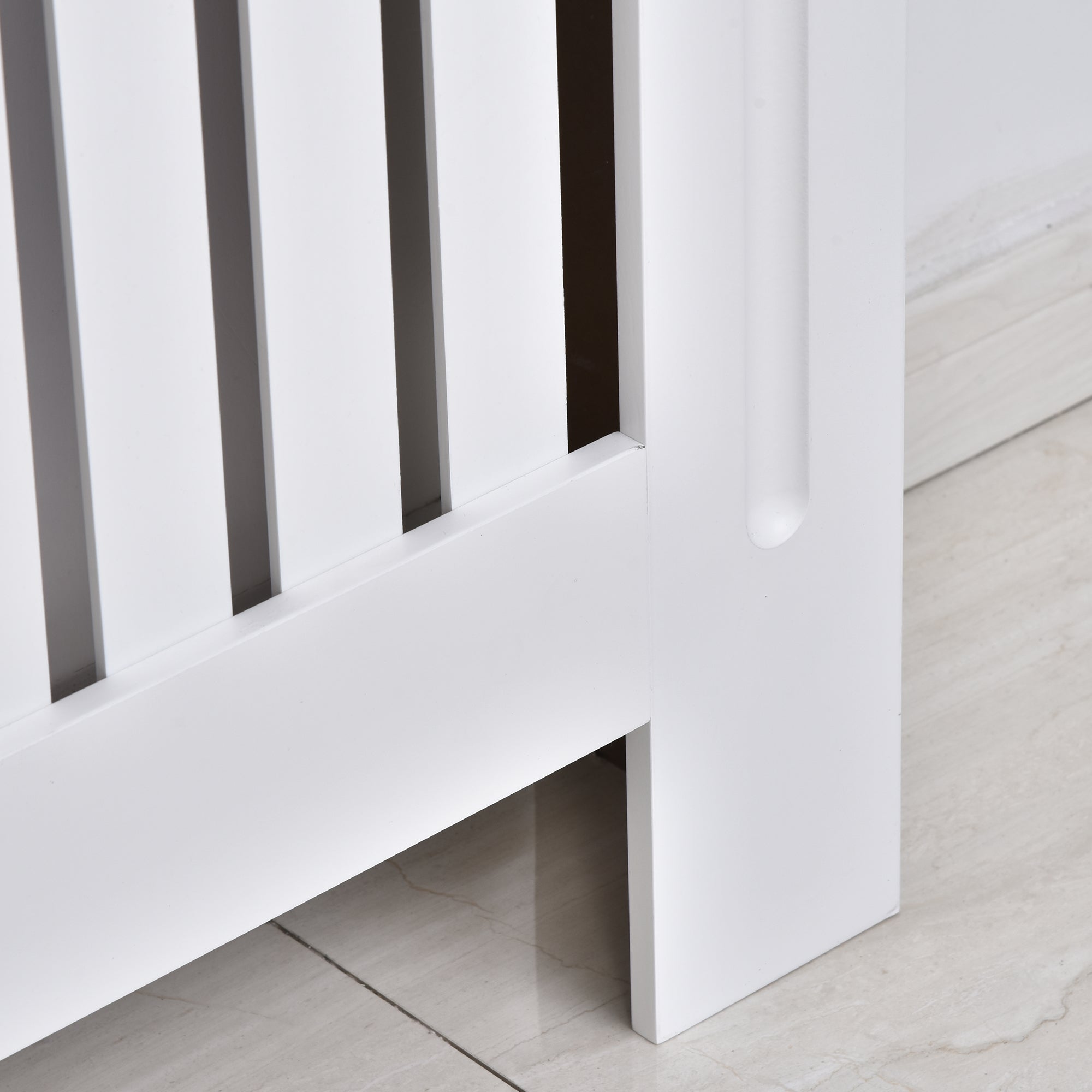 HOMCOM Slatted Radiator Cover Painted Cabinet MDF Lined Grill in White (152L x 19W x 81H cm) 