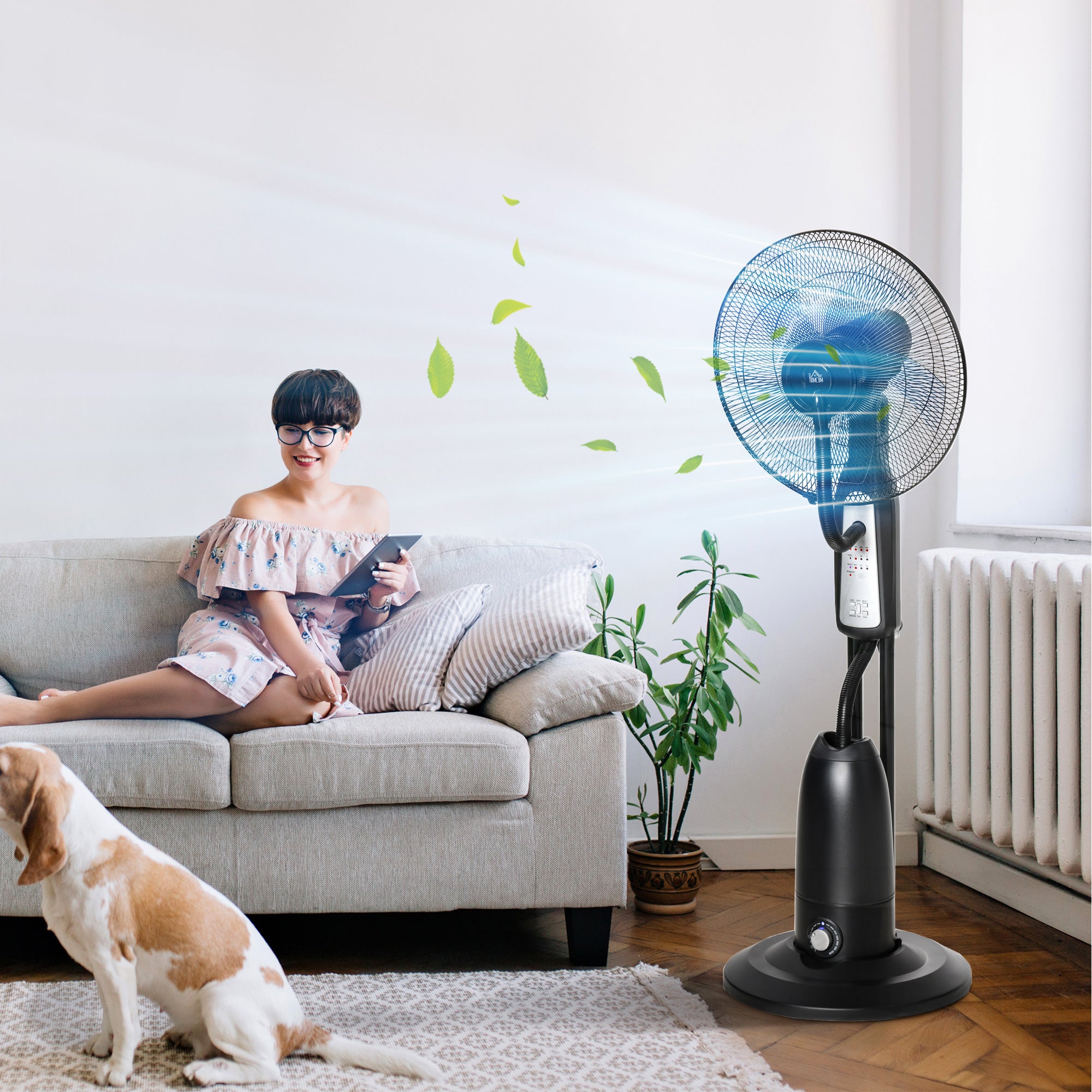 HOMCOM 18" Pedestal Fan with Water Mist Spray, Humidifying Misting Fan, Standing Fan with 3 Speeds, 2.8L Water Tank, Timer and Remote, Black 