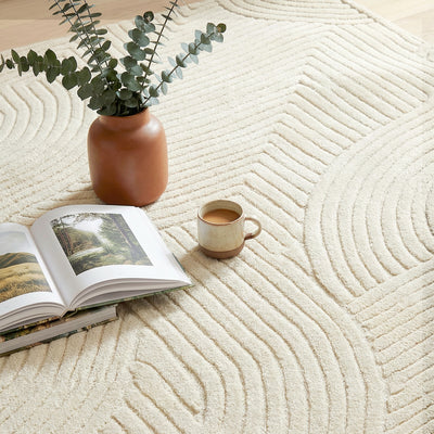 HOMCOM Modern Geometric Rug, Thick Plush, Non-Slip, 200 x 140 cm – Cream, Living Room/Bedroom/Office 