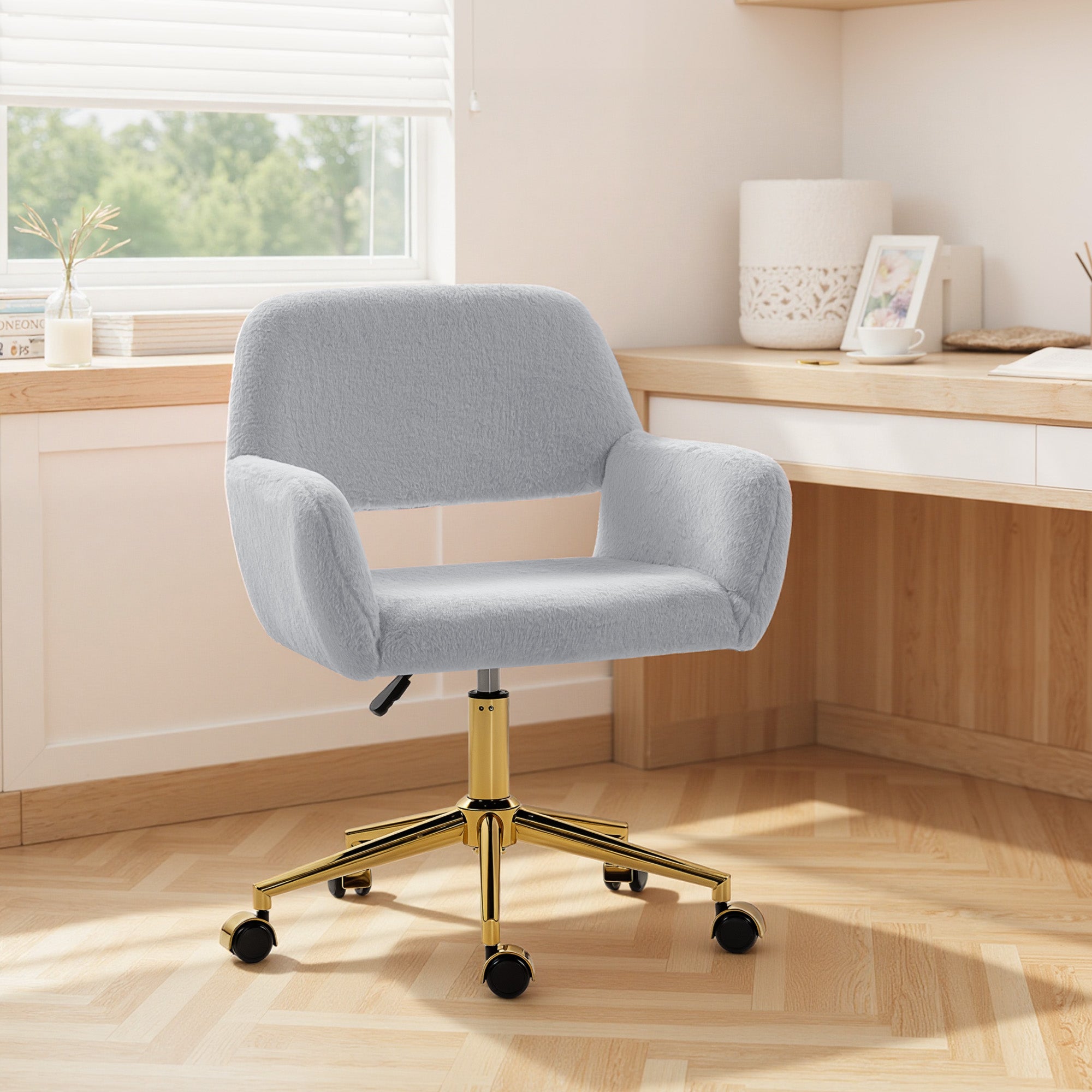 HOMCOM Faux Fur Rabbit Chair - Grey 