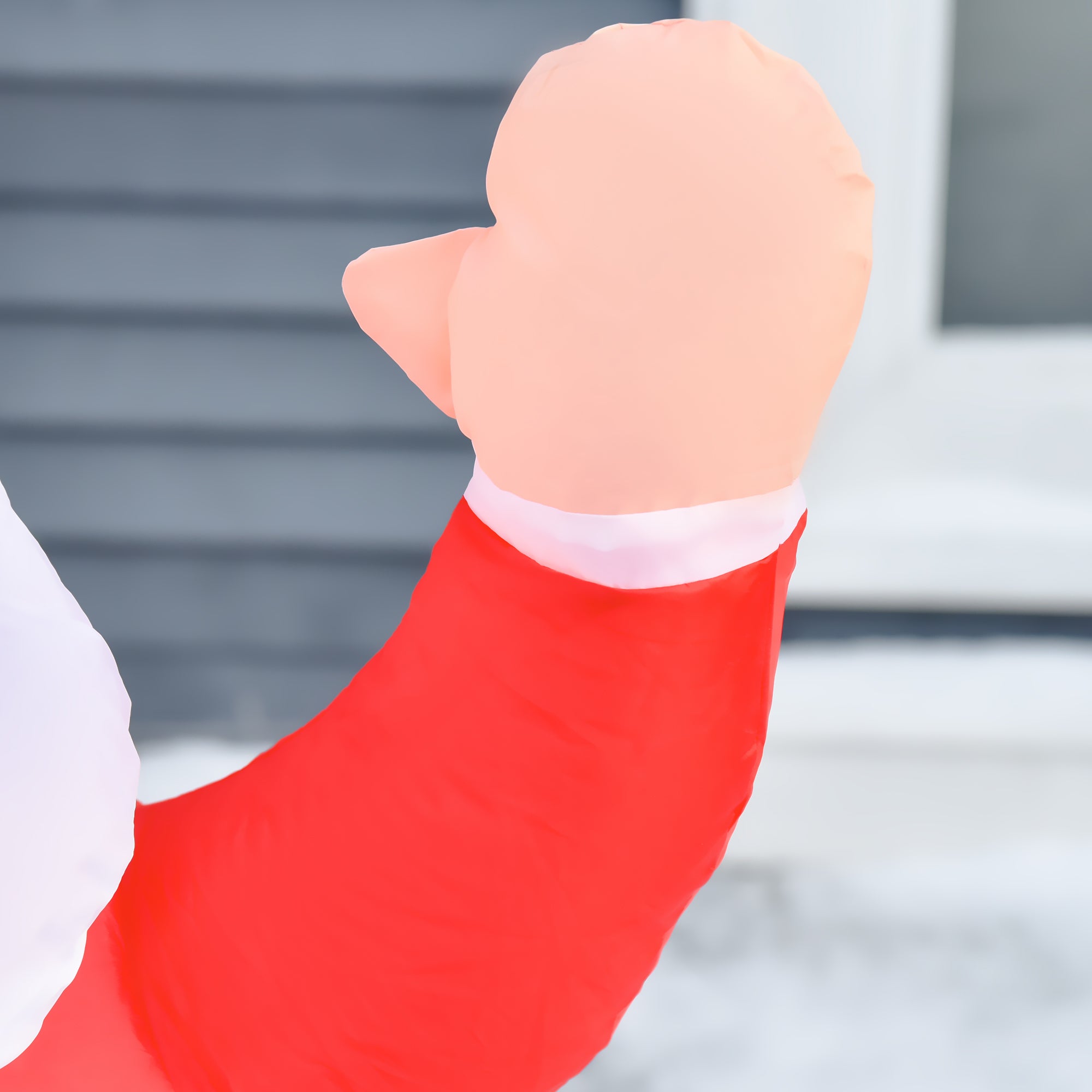 HOMCOM 4ft Inflatable Christmas Santa Claus Gift with LED Xmas Décor Holiday Outdoor Yard Decoration 