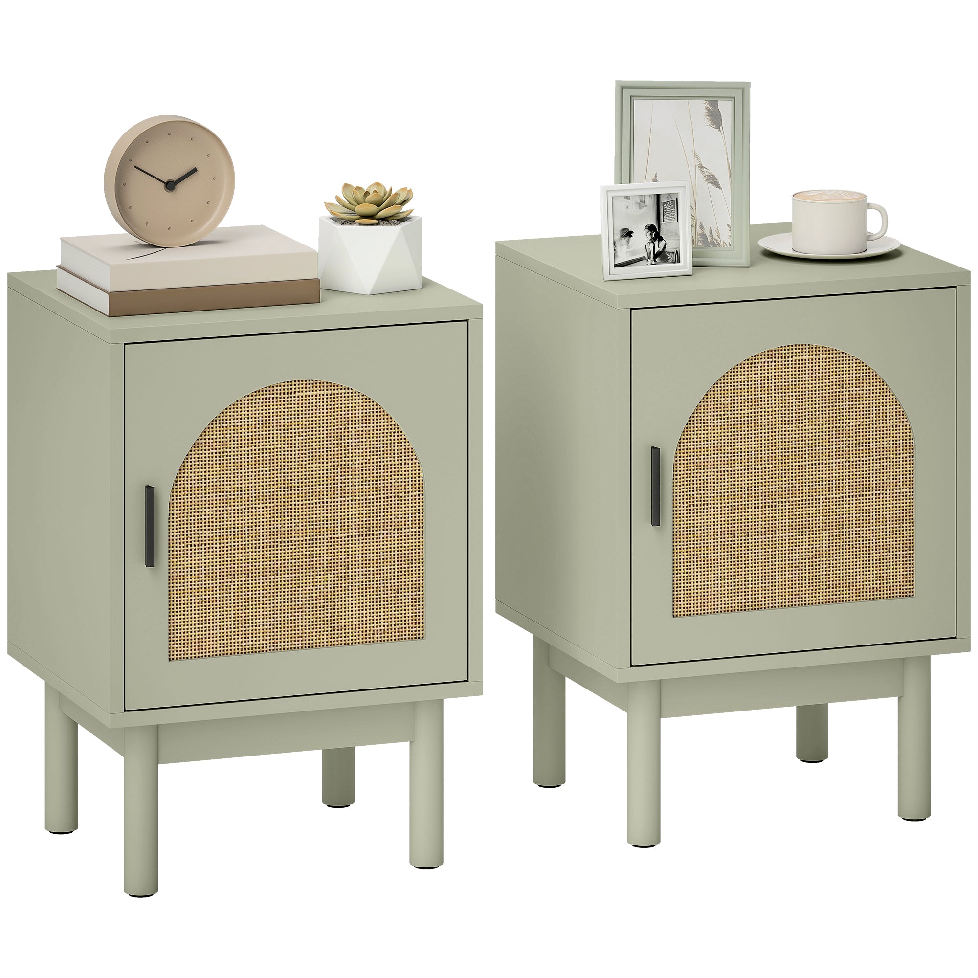 HOMCOM Set of 2 Rattan Bedside Tables, Boho Nightstands with Solid Wood Legs and Storage Cabinet for Living Room, Bedroom, Accent End Side Table, Light Green 