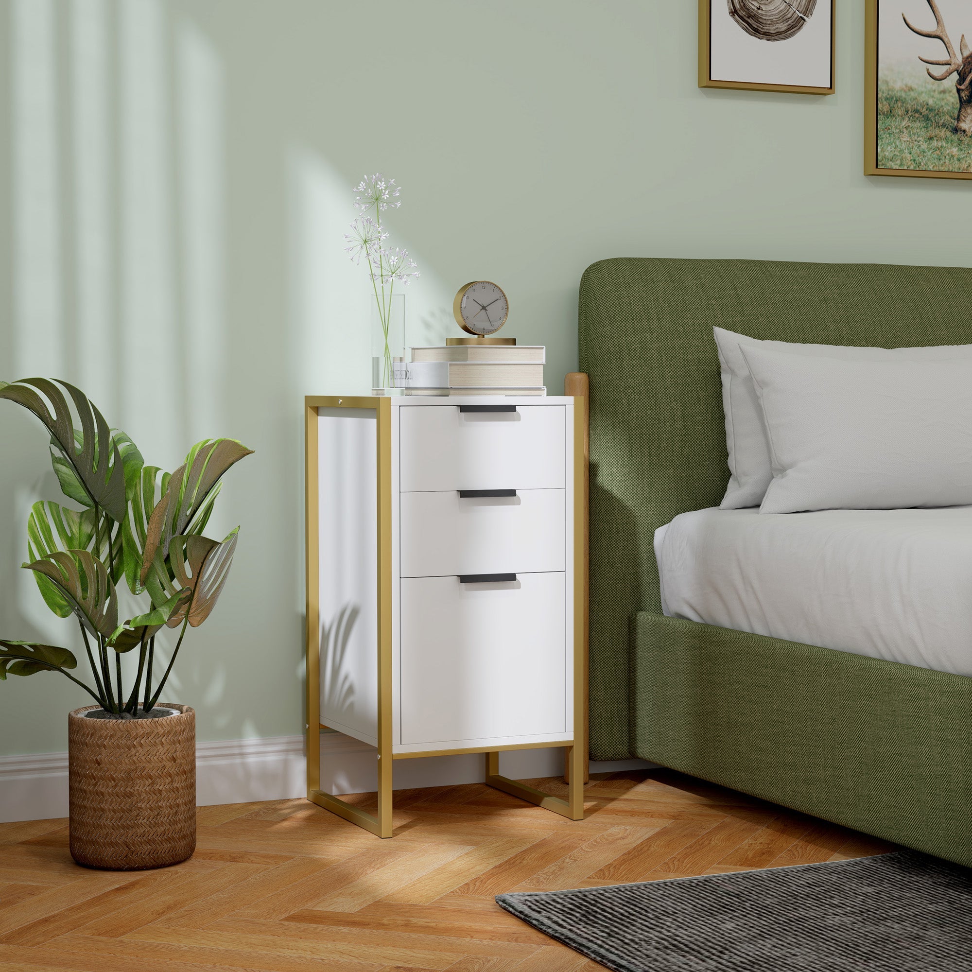 HOMCOM Bedroom Chest of Drawers, Industrial 3-Drawer Dresser, Storage Drawers Unit with Metal Frame for Living Room, White 