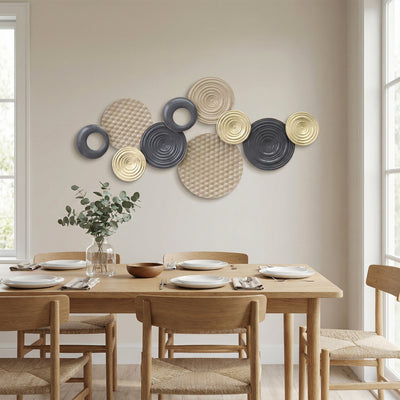 HOMCOM Metal Wall Art, Modern Hanging Wall Decor with Multi-Disc Design for Living Room Bedroom Dining Room 