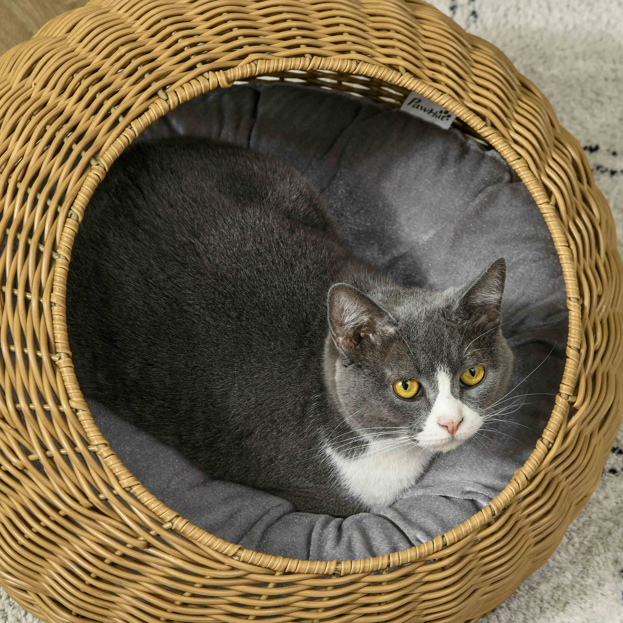 PawHut Wicker Cat House with Washable Cushion for Indoor Cats, Light Brown 