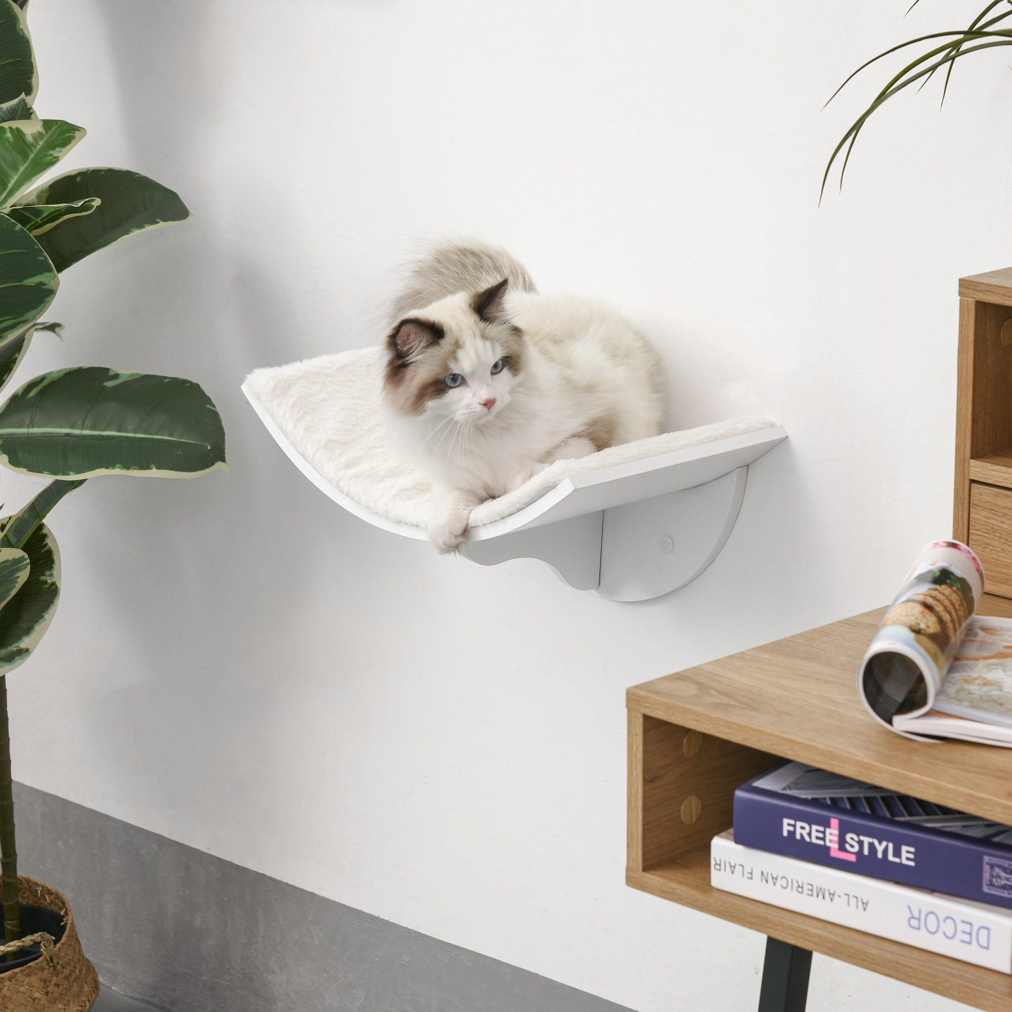 PawHut Wood Cat Shelves Wall-Mounted Shelter Curved Kitten Bed Cat Perch Climber Cat Furniture 41 x 28 x 21cm White 