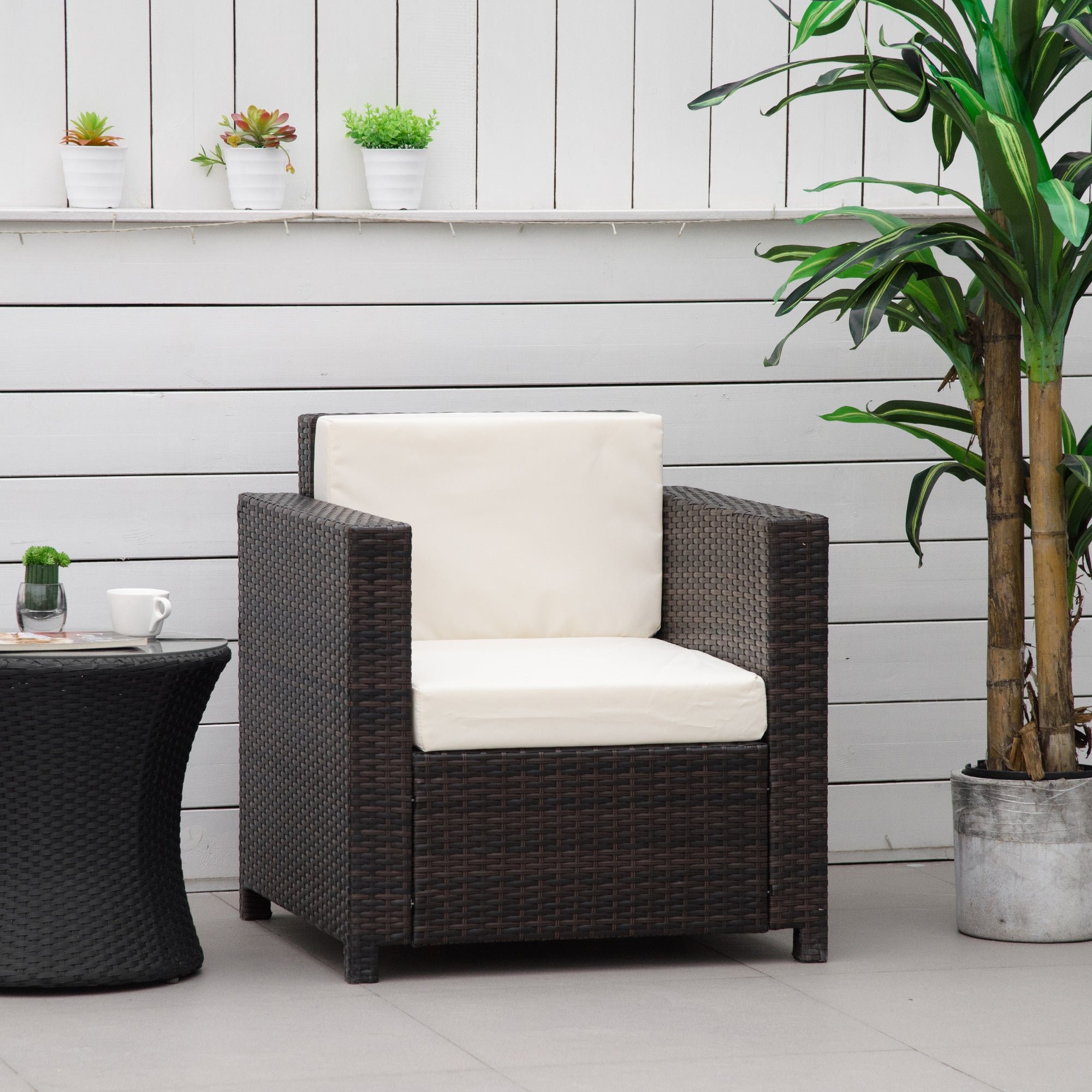 Outsunny Single Seater Rattan Chair, PE Wicker Garden Armchair with 10 cm Thickened Cushion, All-Weather Rattan Garden Chair with Armrests, Brown 