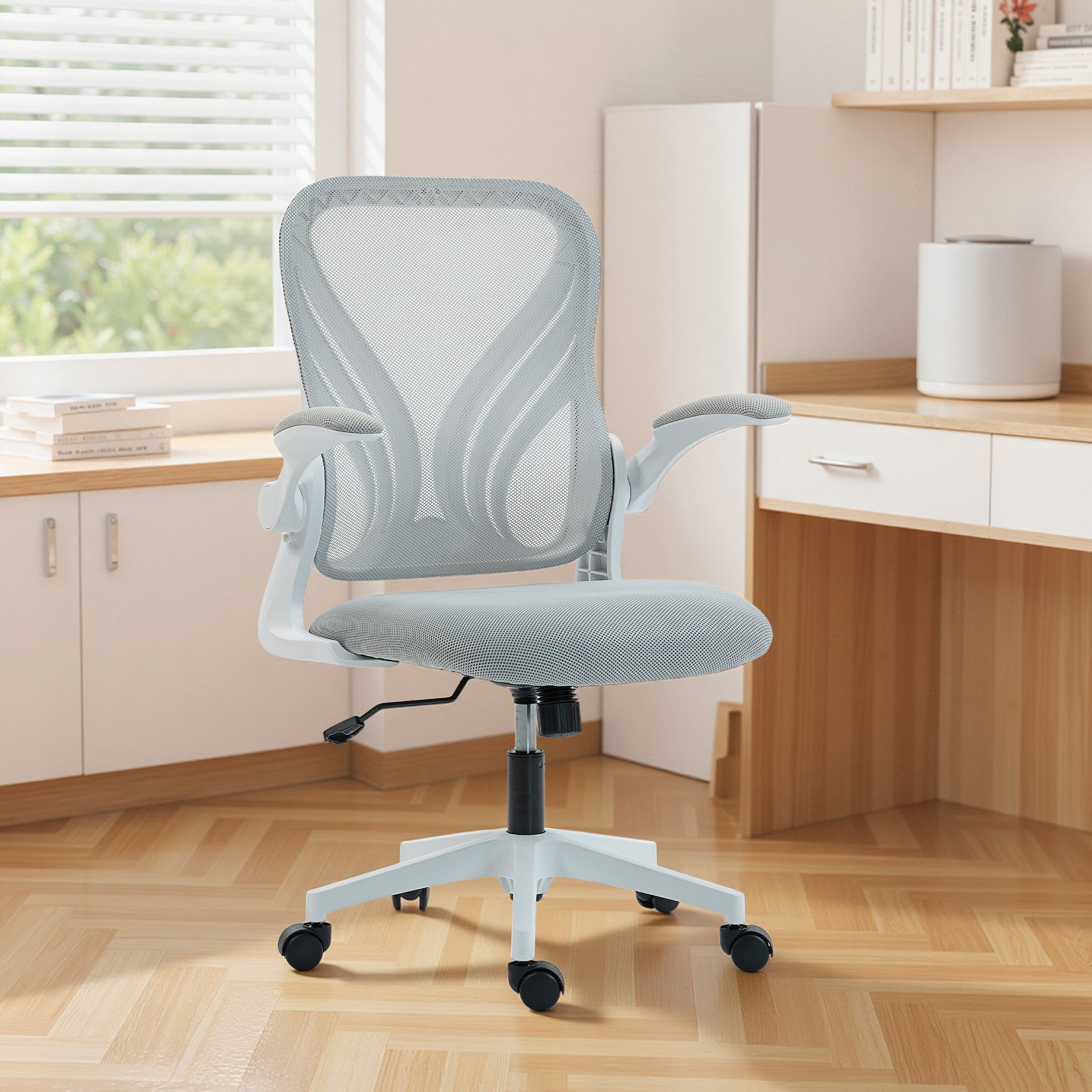 HOMCOM Mesh Office Chair with Foldable Backrest - Light Grey 